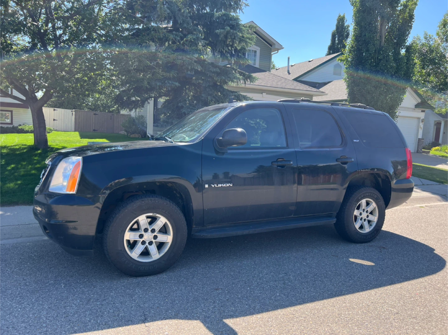 2007 GMC Yukon SLT 4x4 5.3 V8 - photo 2