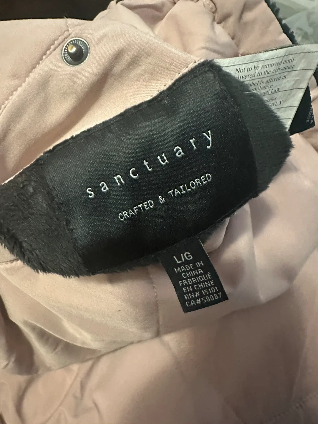 Sanctuary Womens Sherpa Quilted Reversible Colorblock Vest image indicator(9)