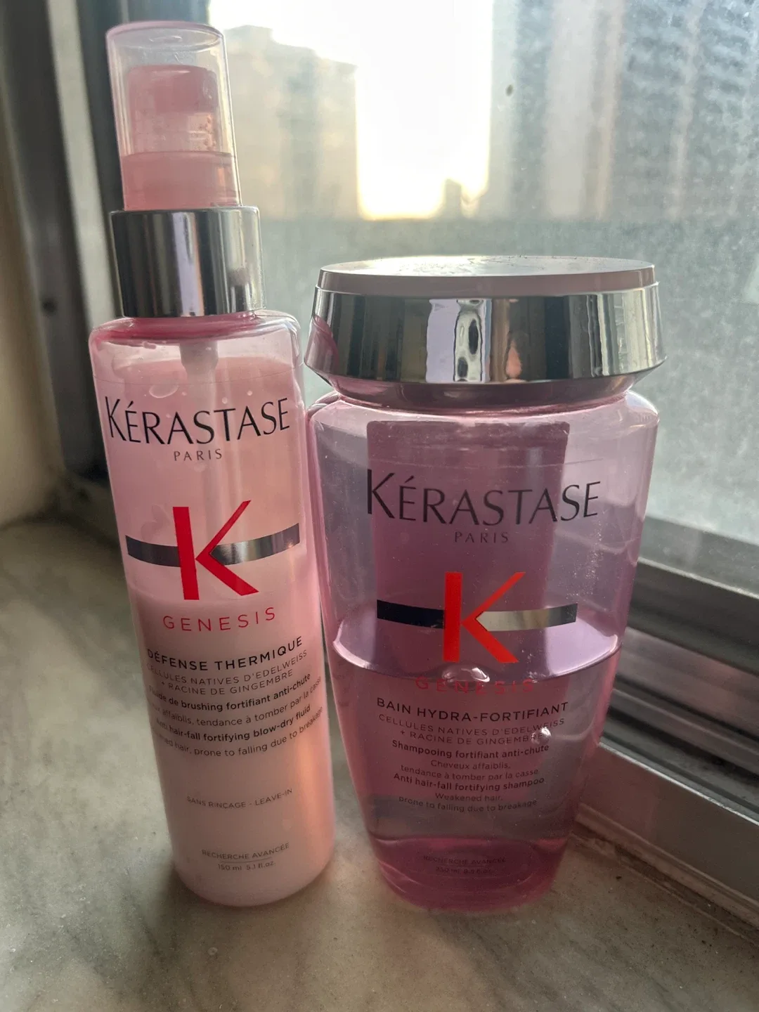 Kérastase Hair Care Set image indicator(2)
