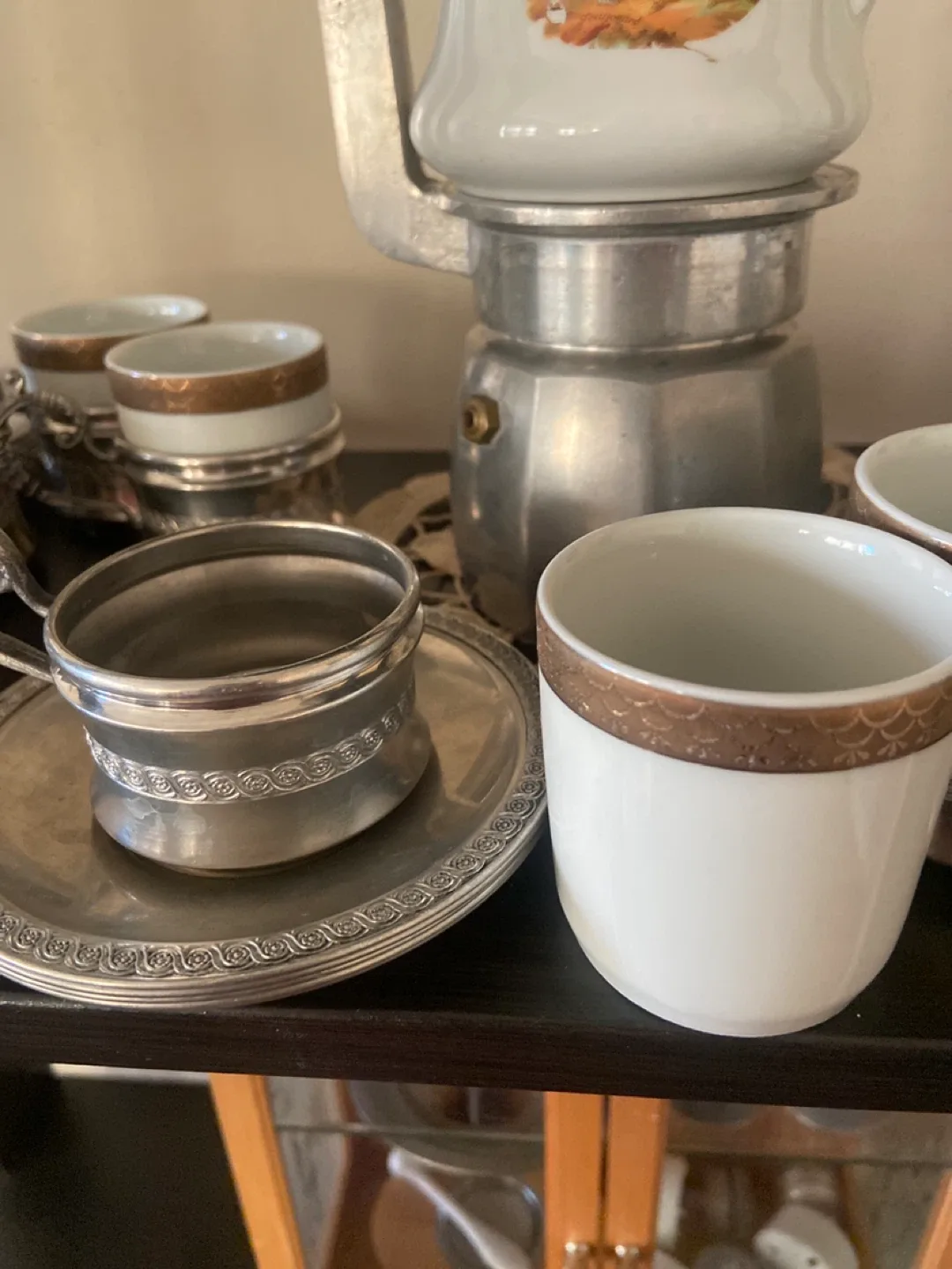 Vintage expresó Pot with Cups image indicator(4)