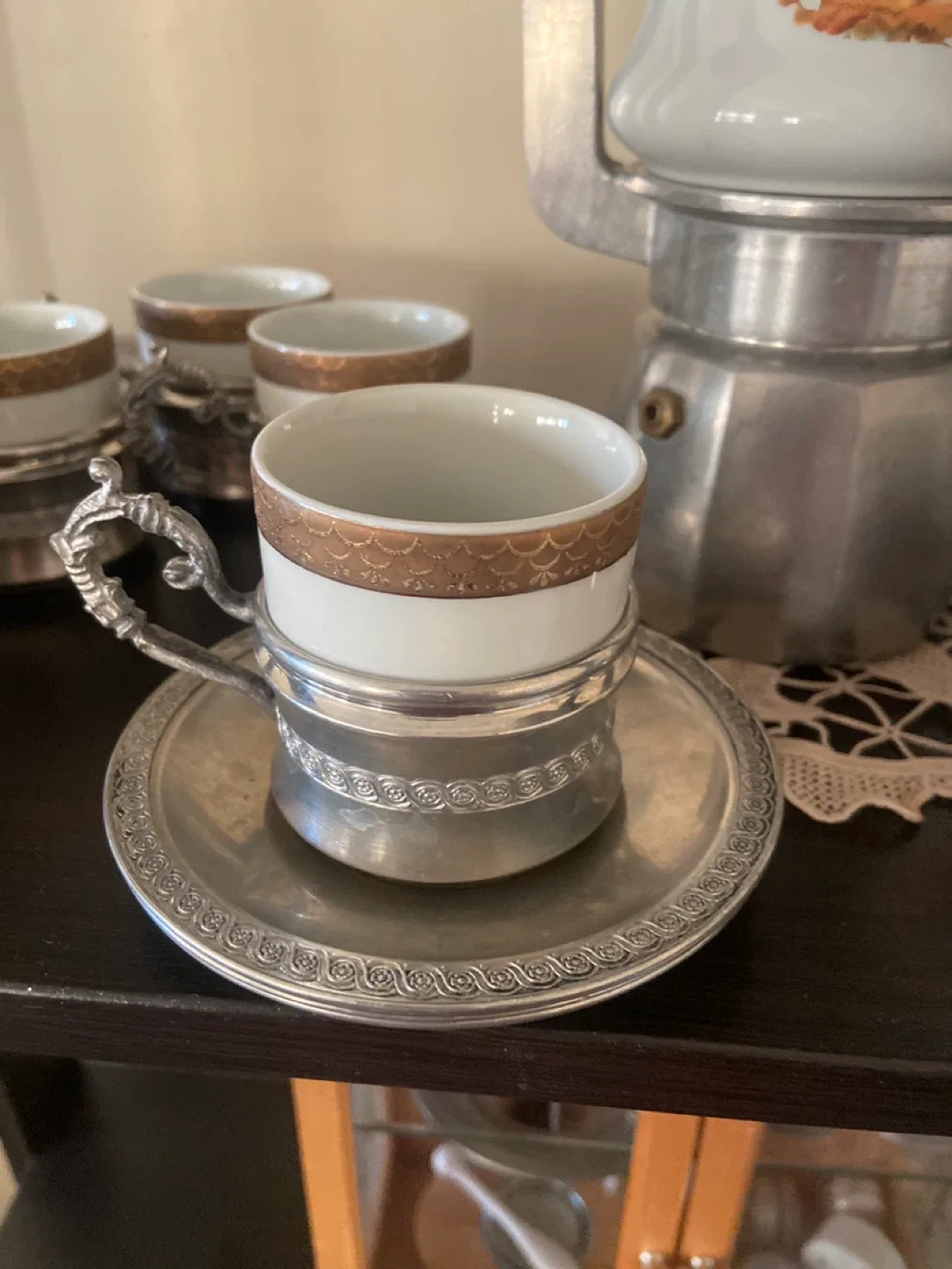 Vintage expresó Pot with Cups image indicator(3)