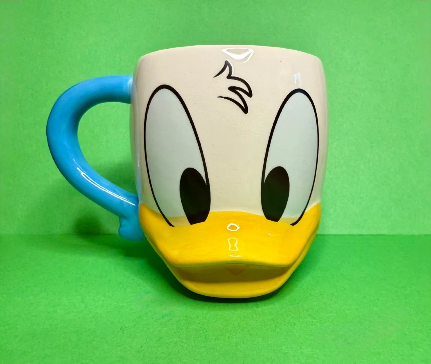 Disney Donald Duck Ceramic Mug -16oz thumbnail