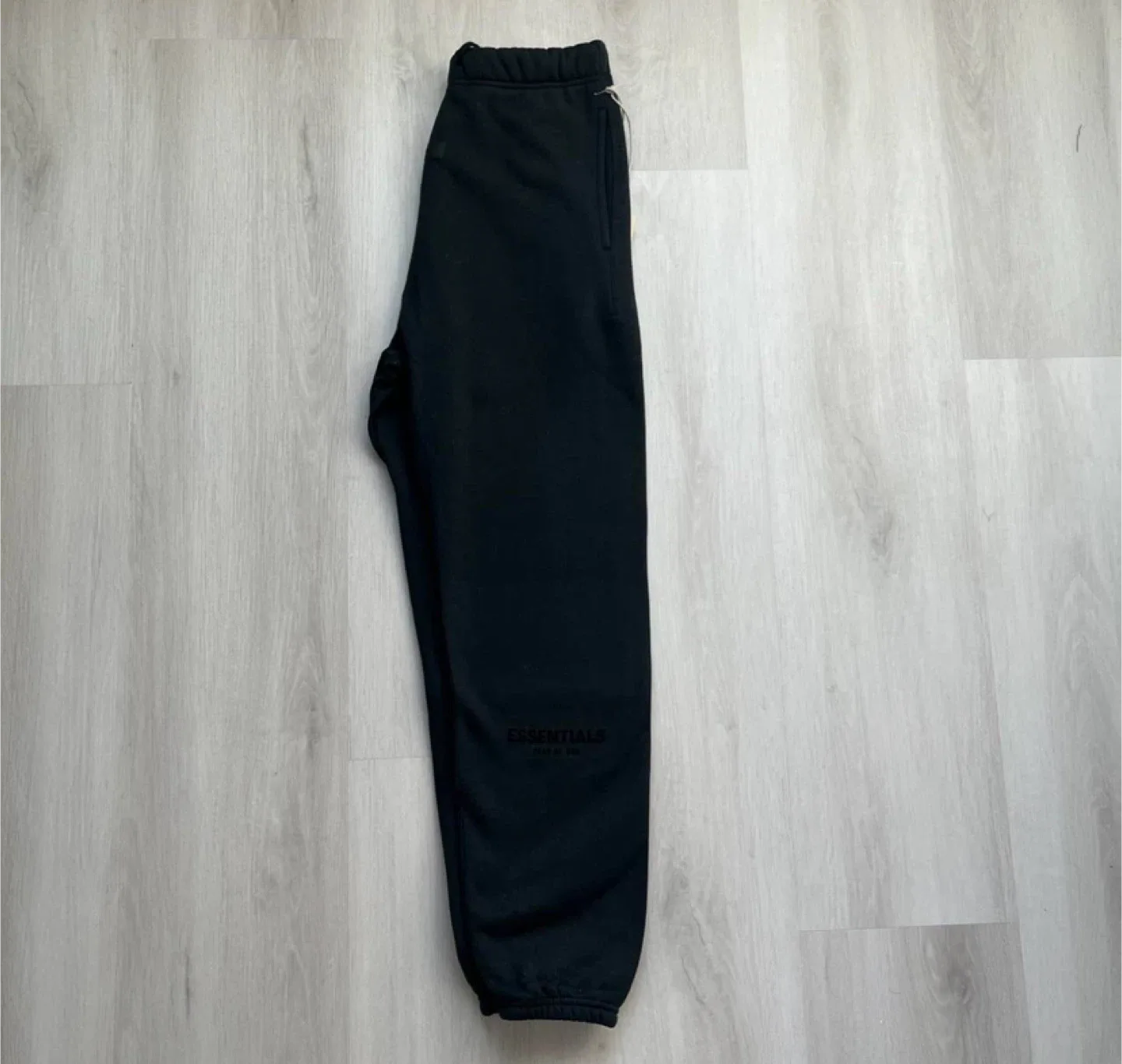 Fear Of God Essentials Black Sweatpants – All Sizes image indicator(4)