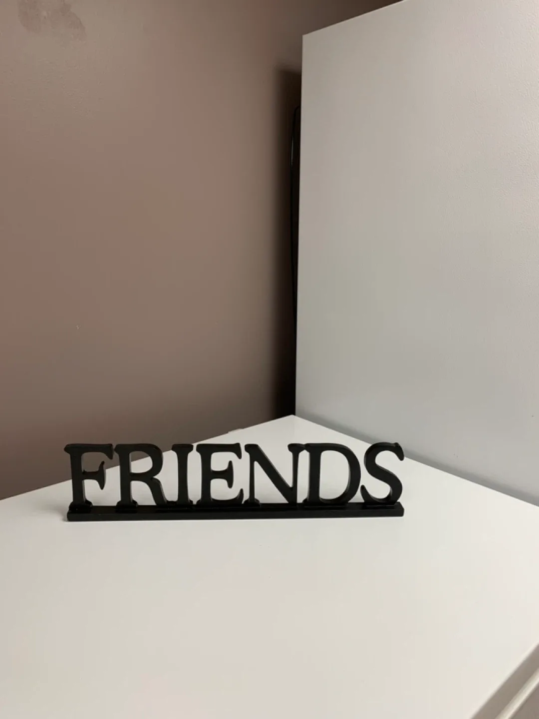 🥕Friends Black Wooden Word Sign image indicator(4)