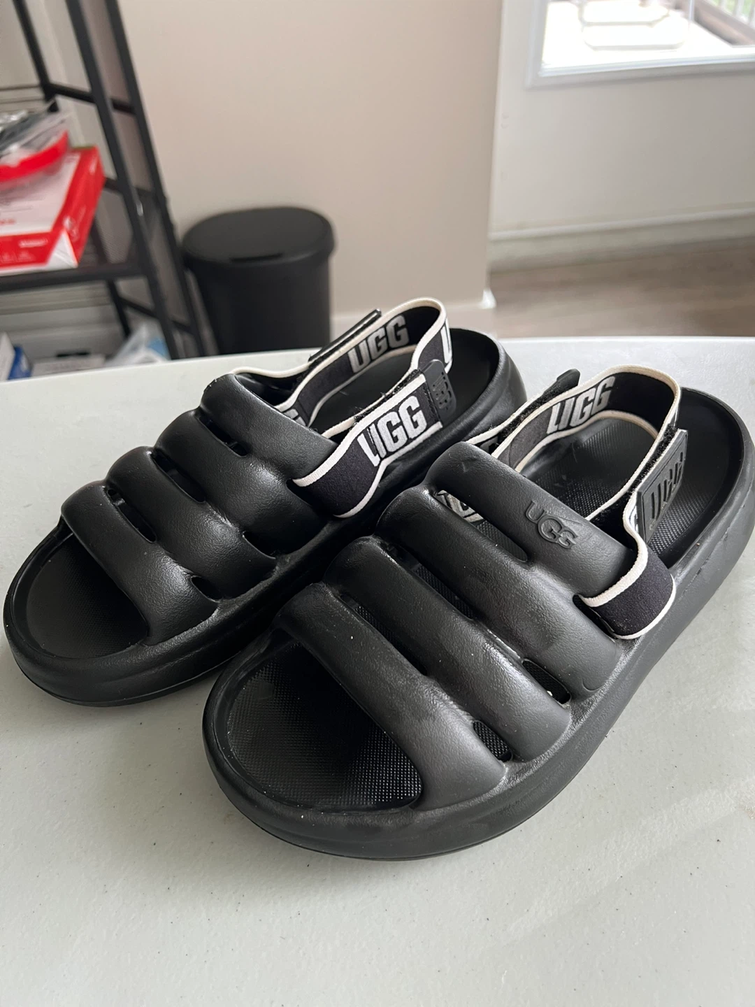 UGG W Sport Yeah Sandals - Black - Size 7