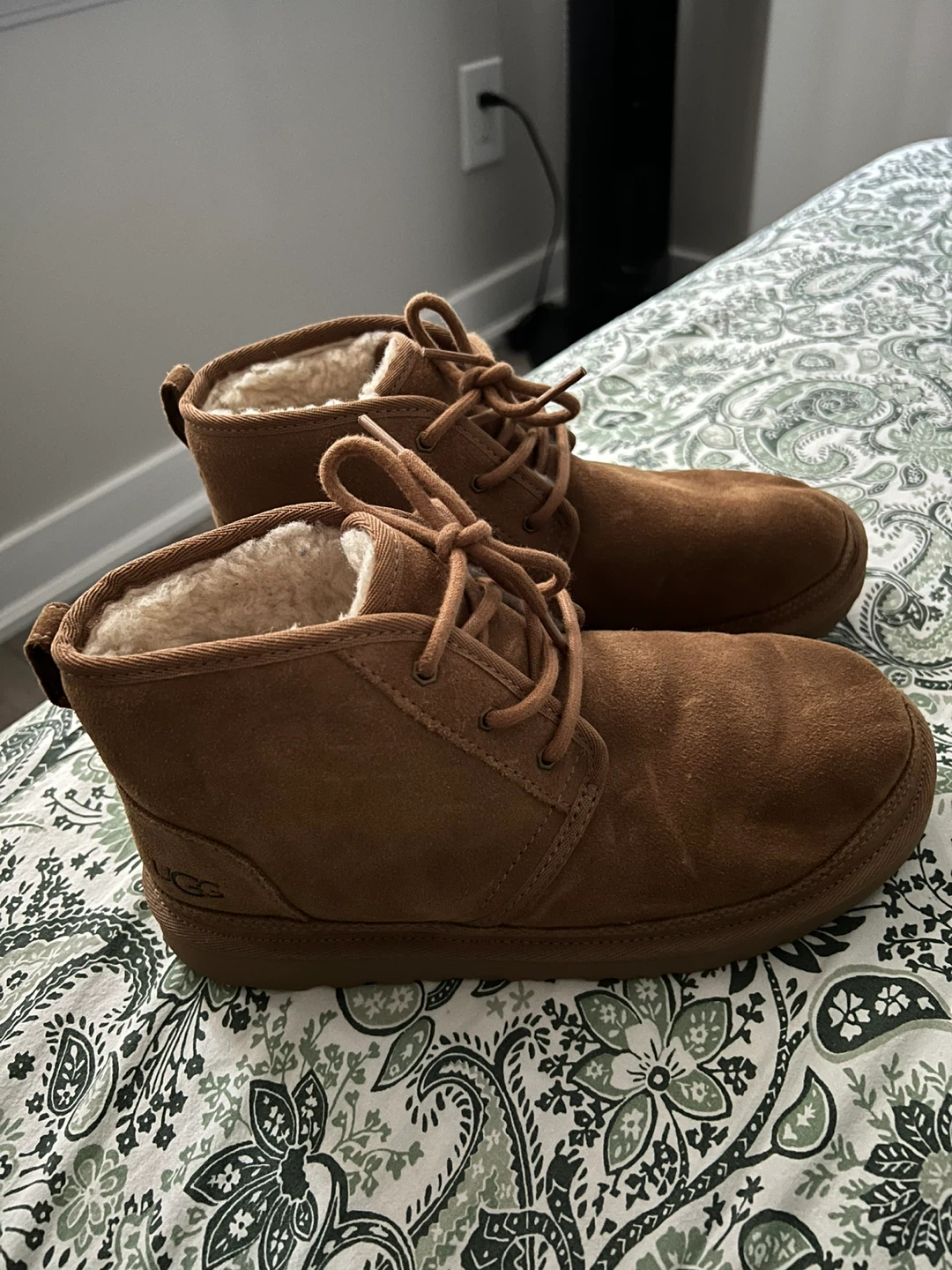 UGG Neumel Boots - Size EU 37