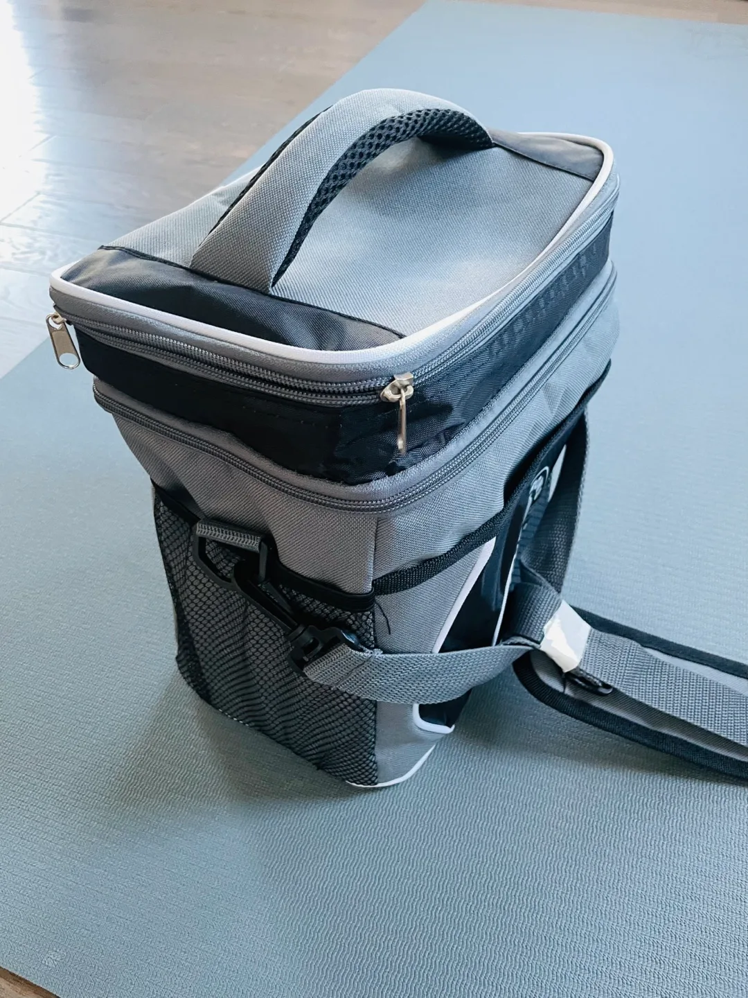 Cameron's Brewing Insulated Cooler Bag thumbnail
