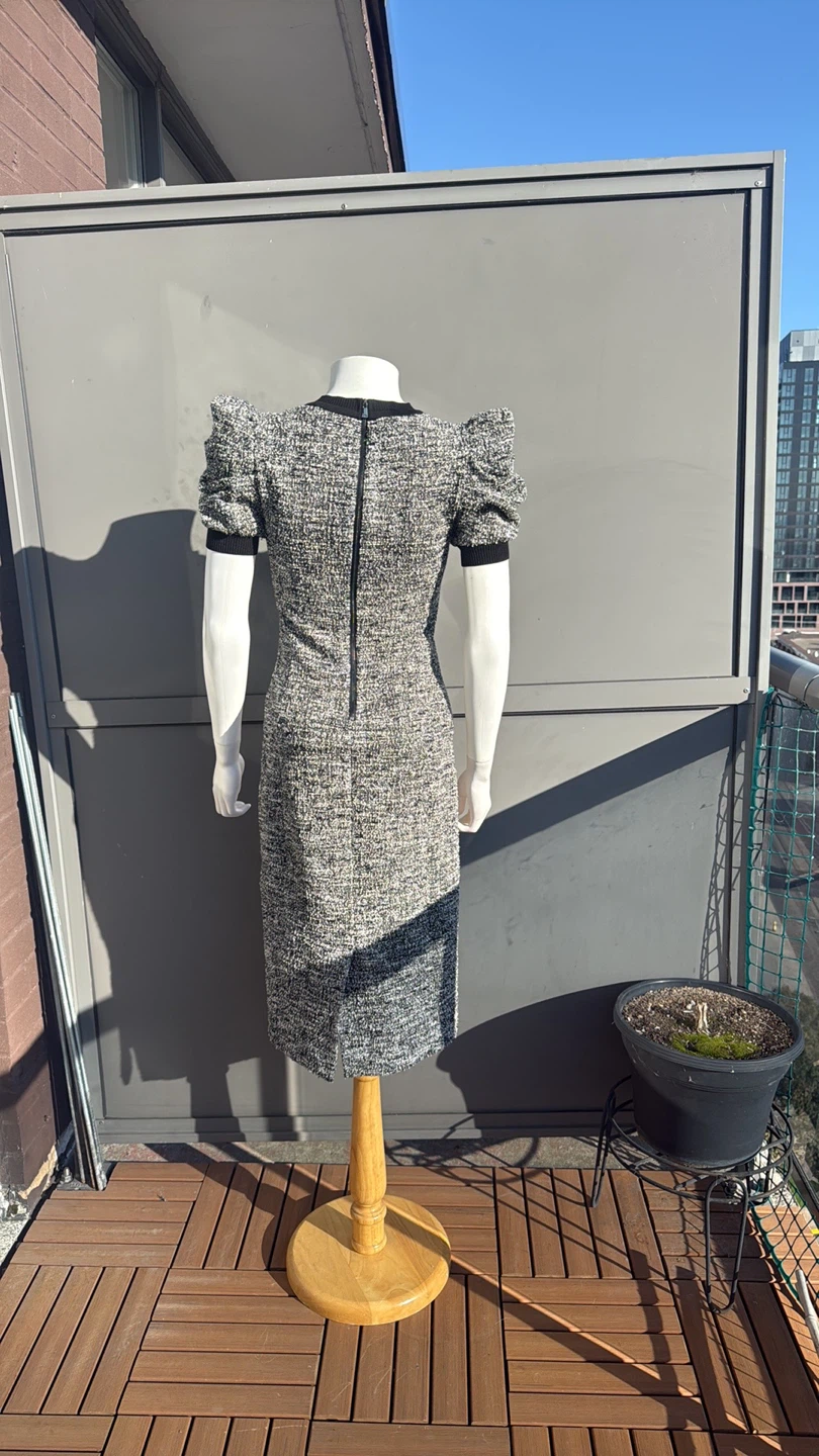 MaxMara Tweed Dress - Size US 0 / EU 34 - photo 2