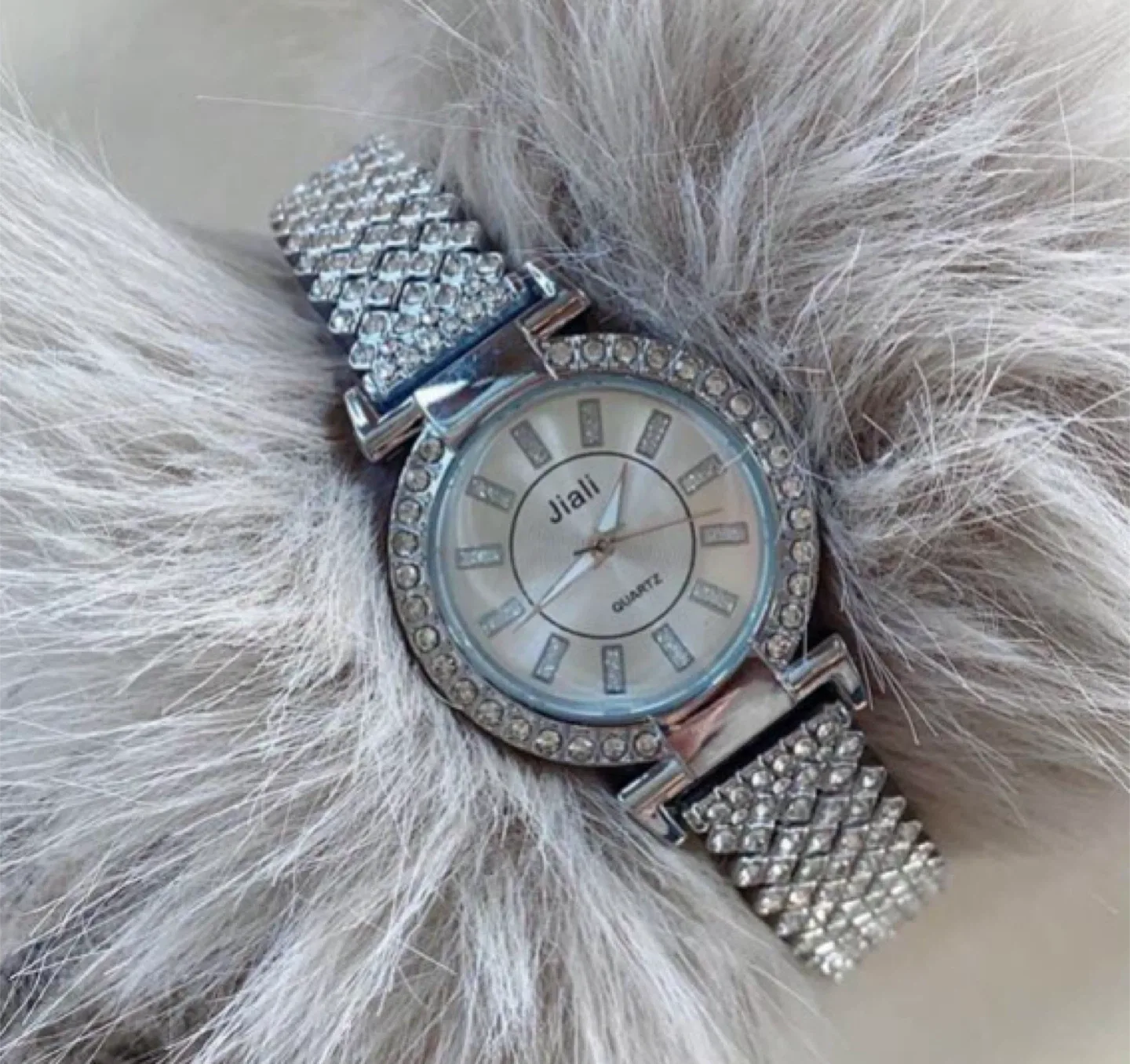 Jiali Quartz Silver Rhinestone Watch for women thumbnail
