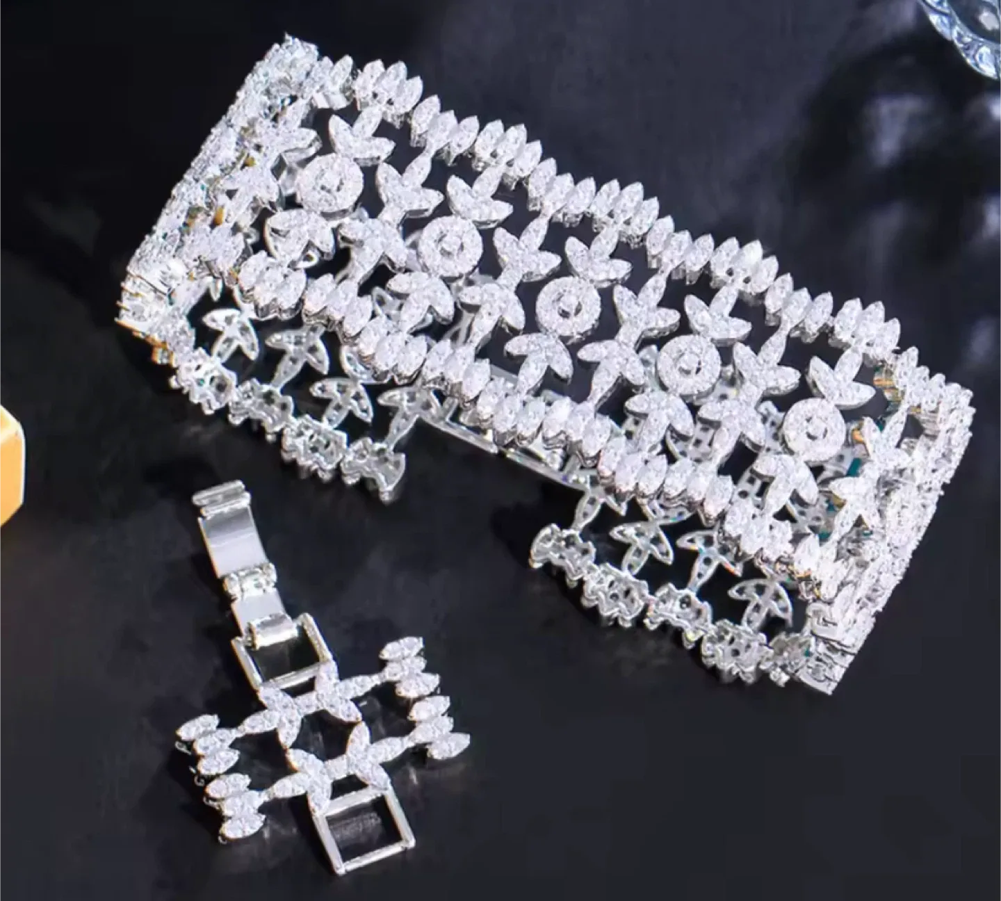 Cubic Zirconia Pave Bracelet, 18cm image indicator(5)