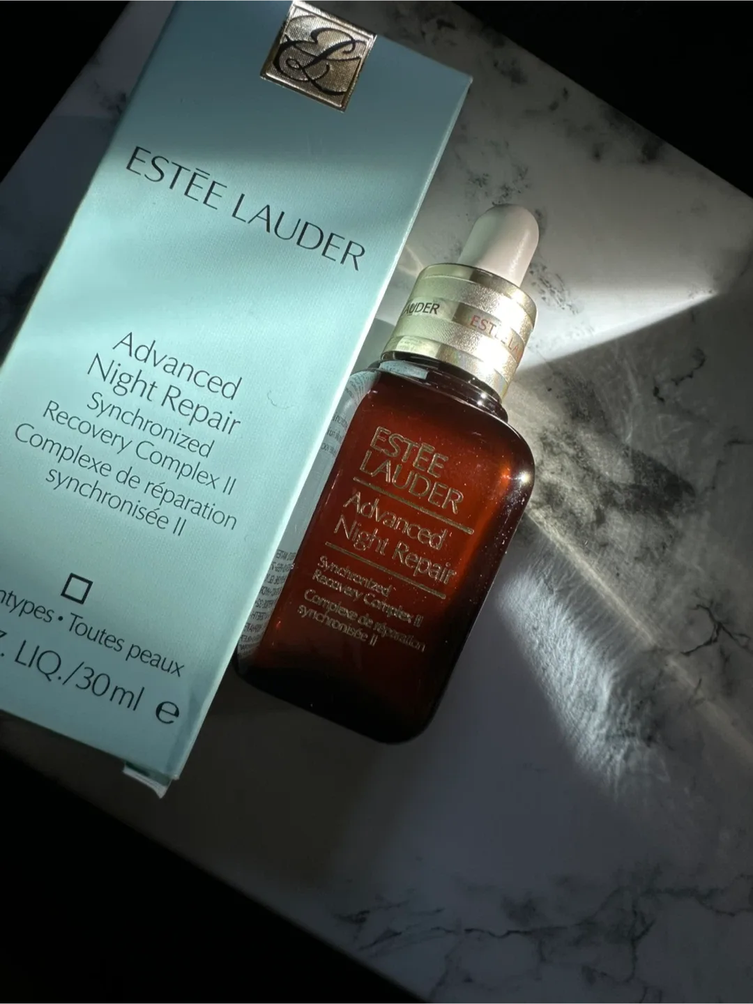 Estée Lauder Advanced Night Repair Serum image indicator(2)