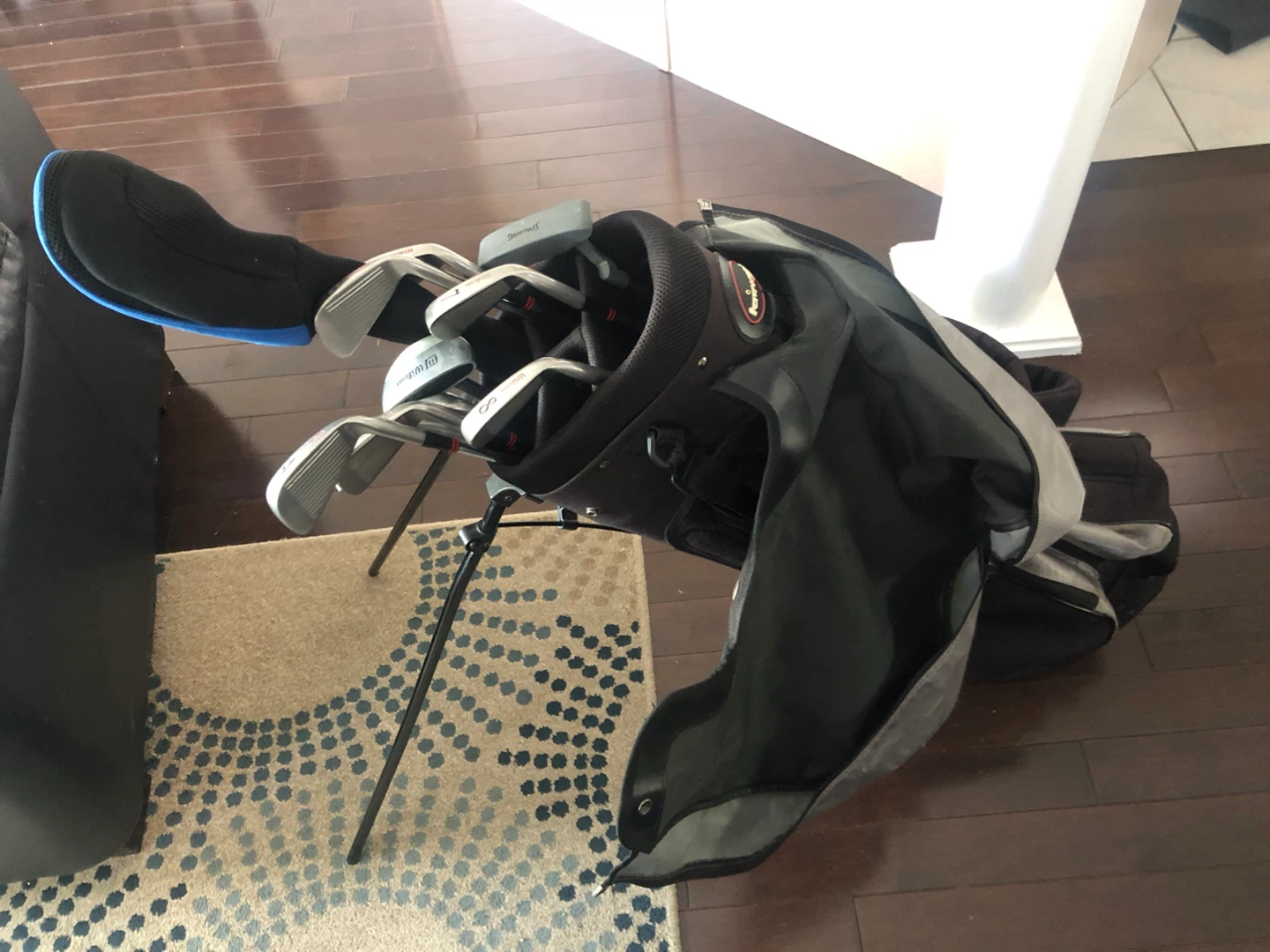 Golf bag with clubs ( left handed ) - photo 3