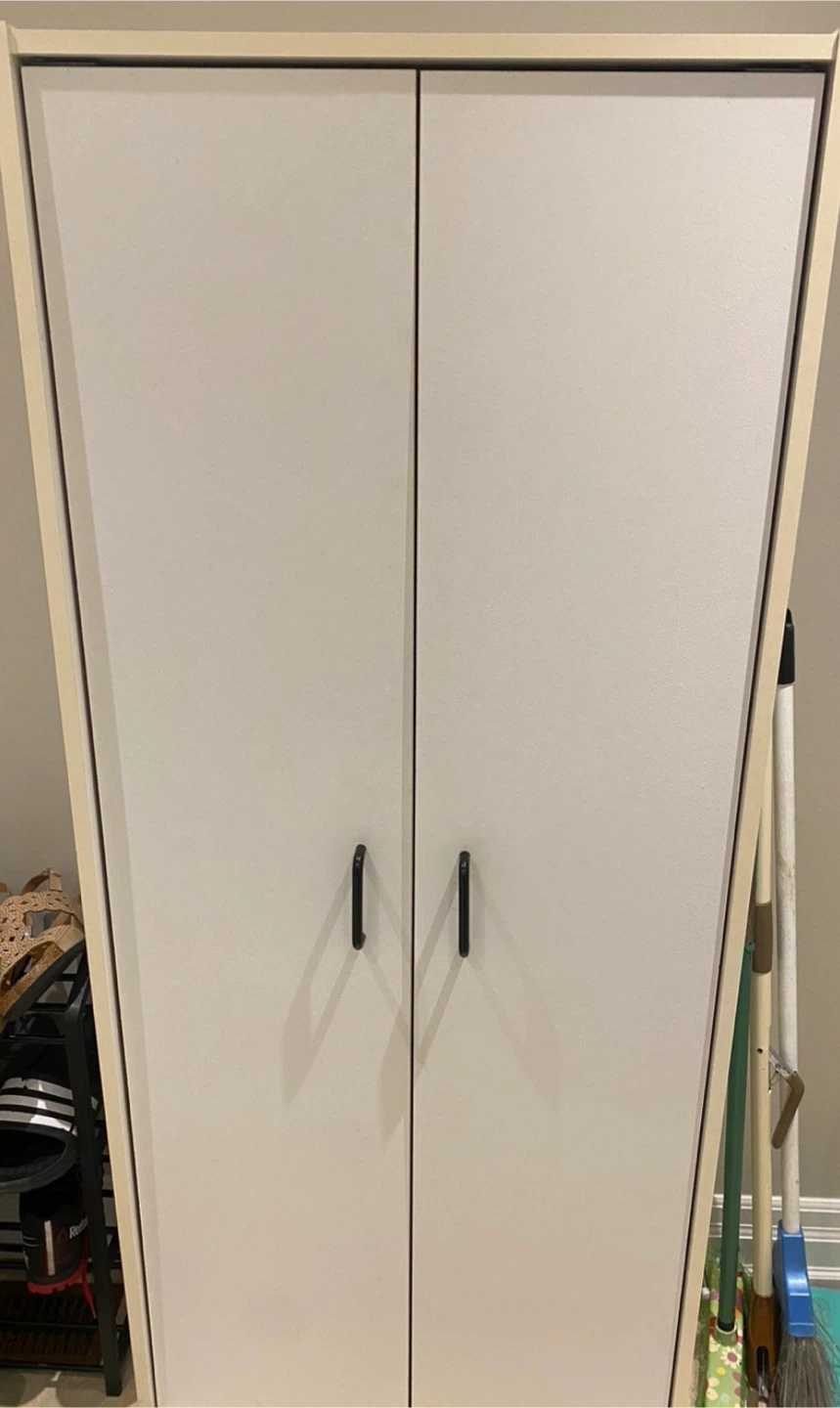 White Cabinet/Wardrobe