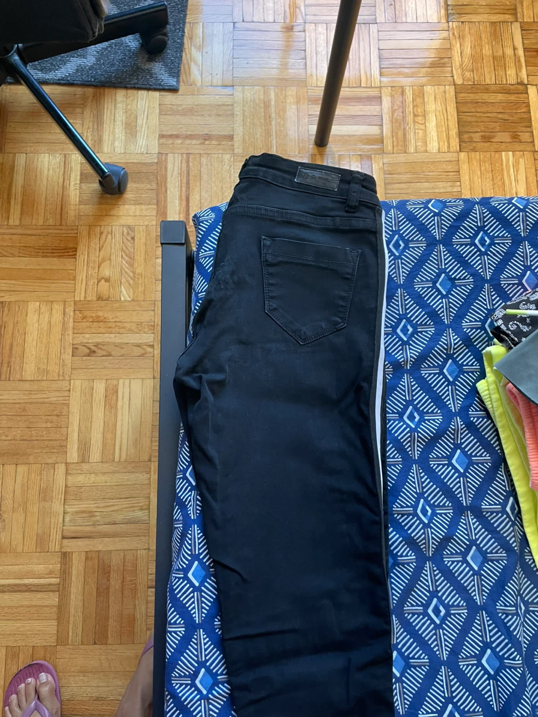 Black Jeans with White Stripe 🥕 - photo 2