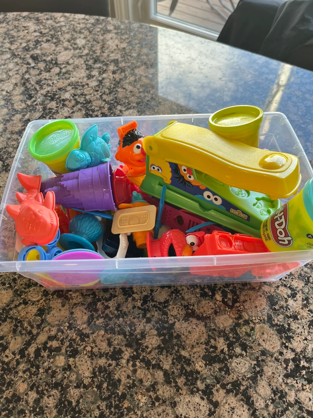 Play-Doh Set with Tools & Container thumbnail