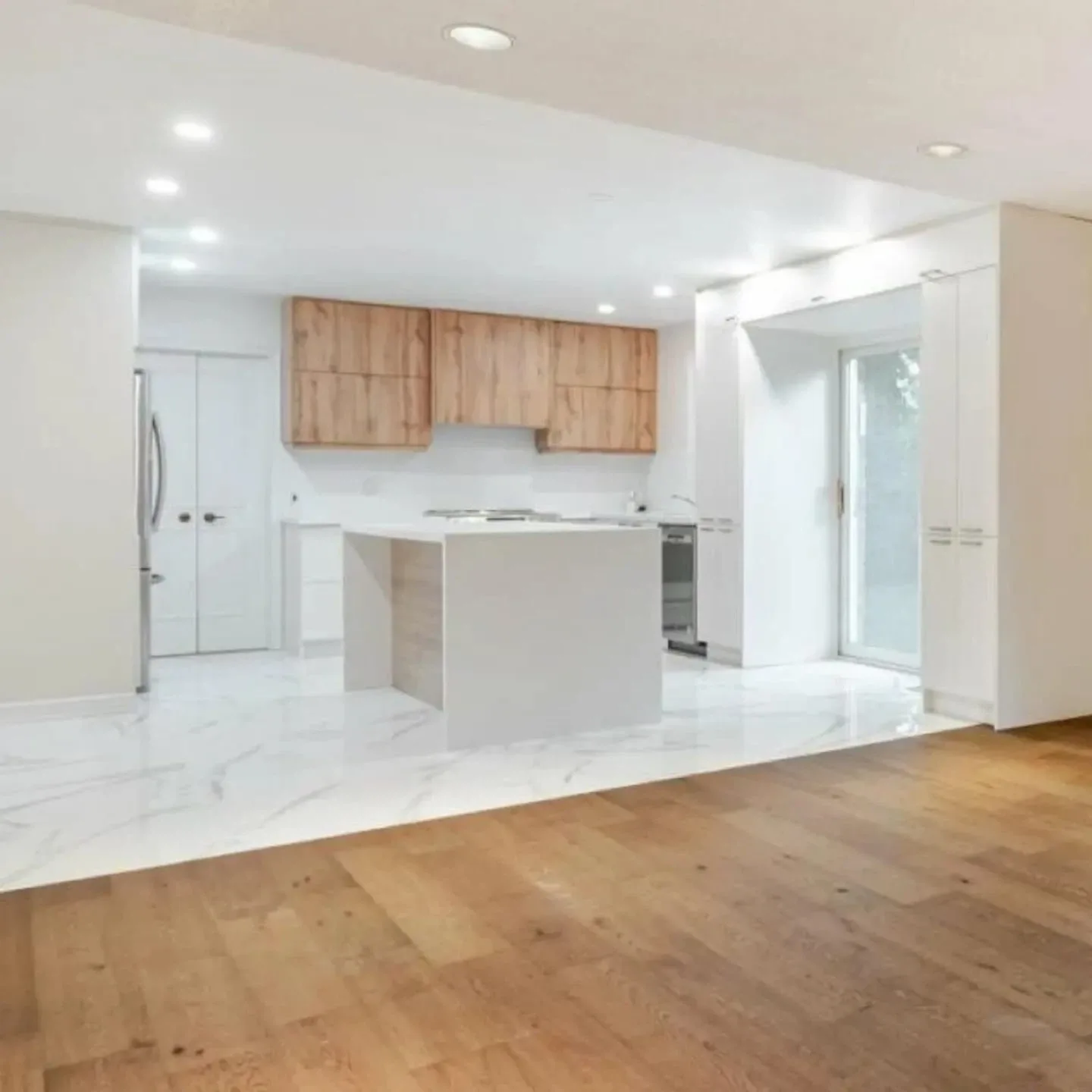 Kitchen cabinets image indicator(6)