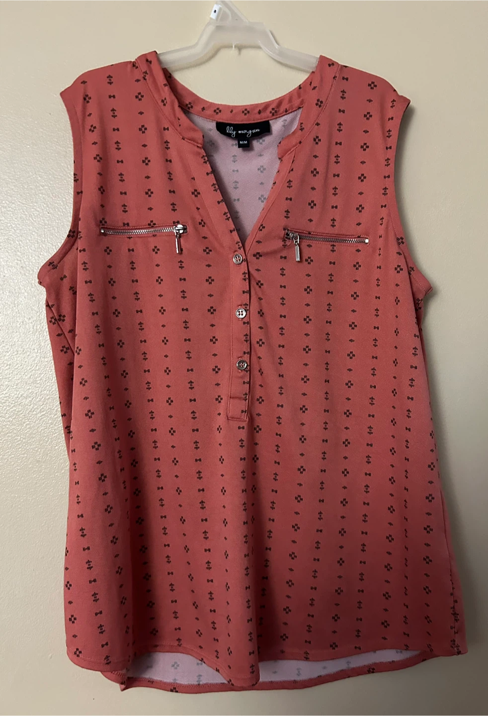 Lily Morgan Peach medium top with black print