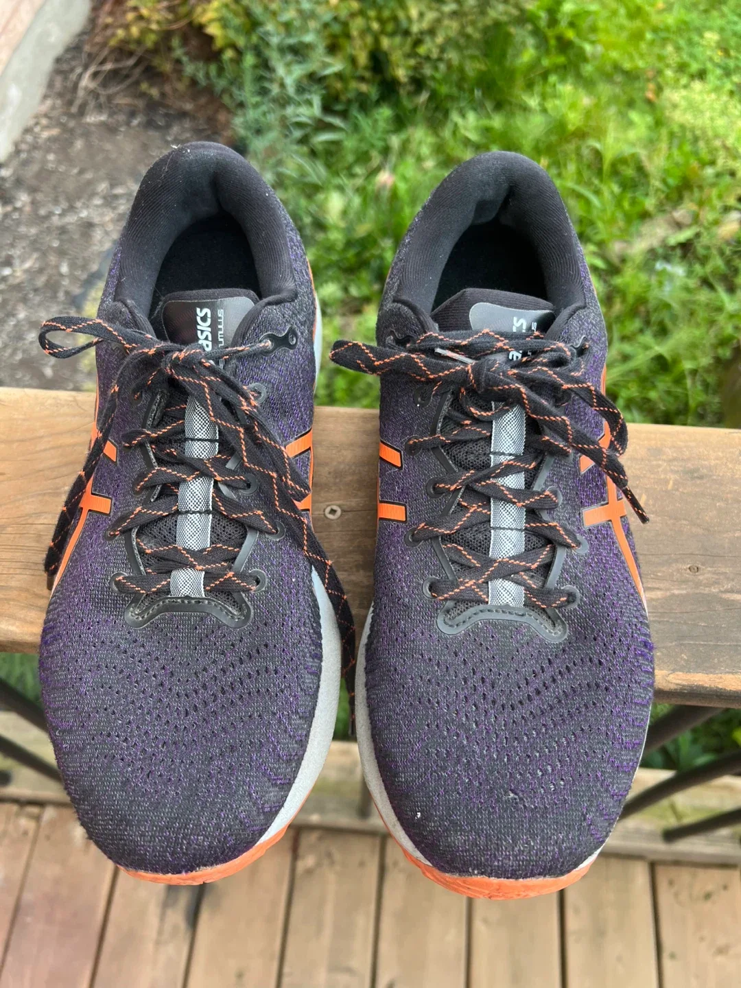 Woman’s asics Shoes - US 10.5 thumbnail