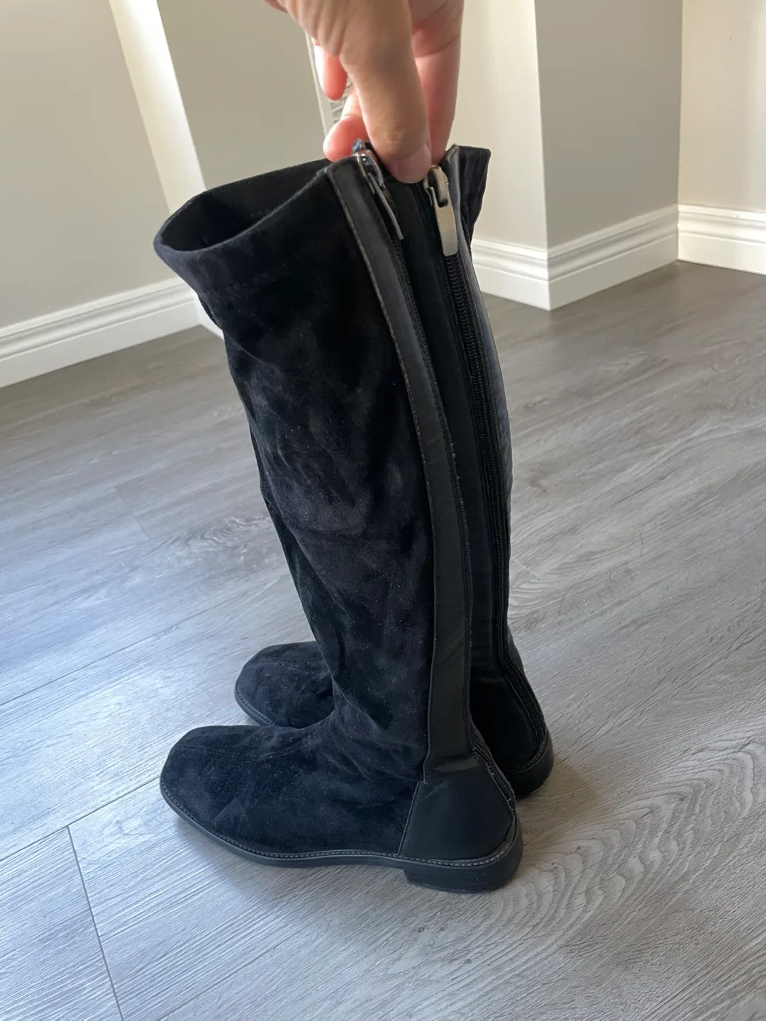 Black Suede Knee High Boots - Size 8-8.5 image indicator(7)