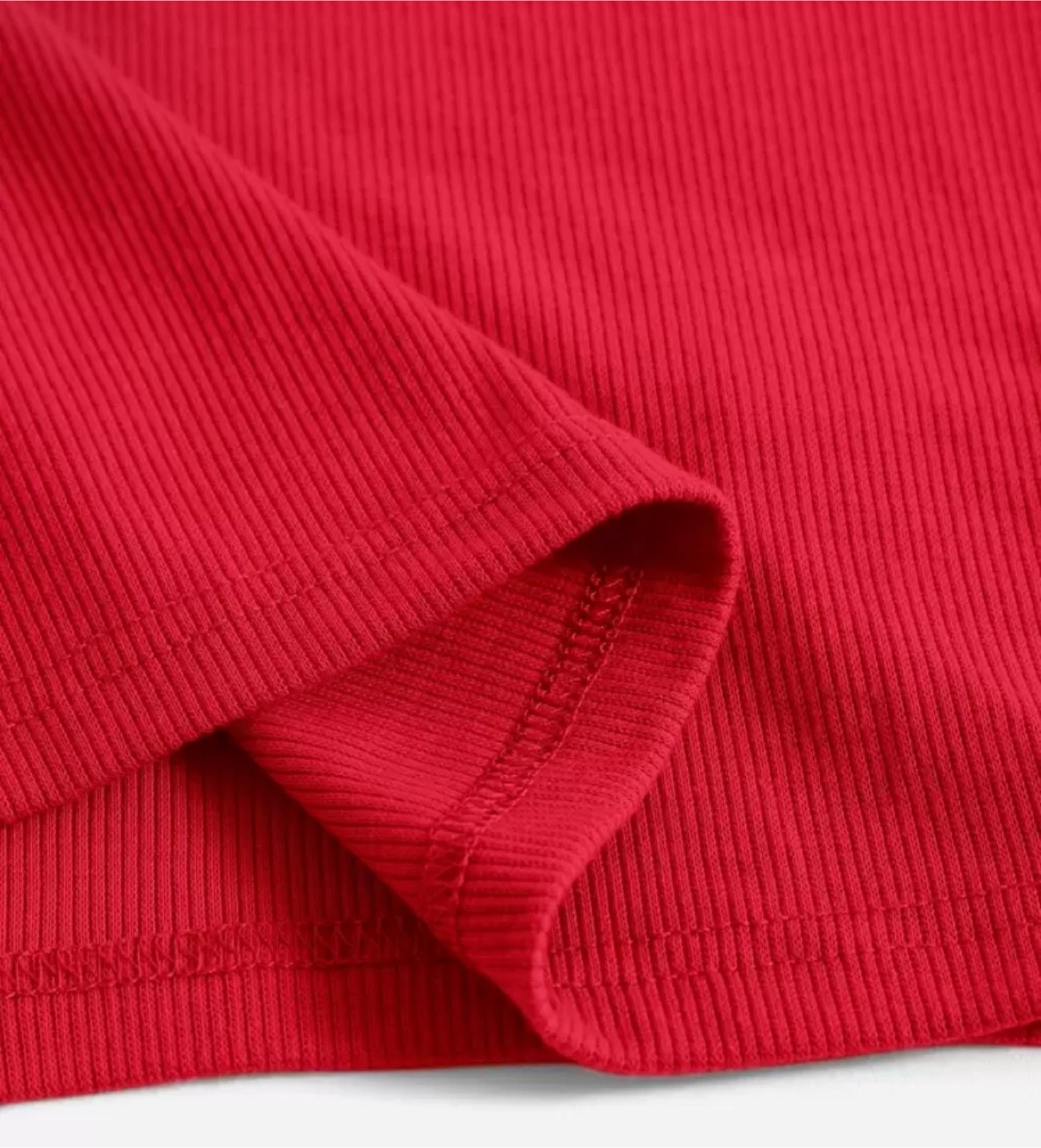 Red & Black Asymmetric Neck Tank Top Set - photo 3