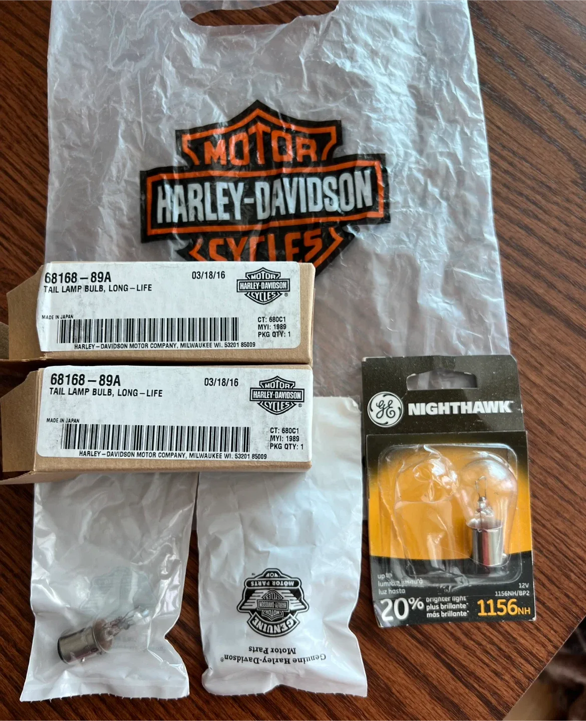 Harley Davidson 68168-89A tailight bulbs thumbnail