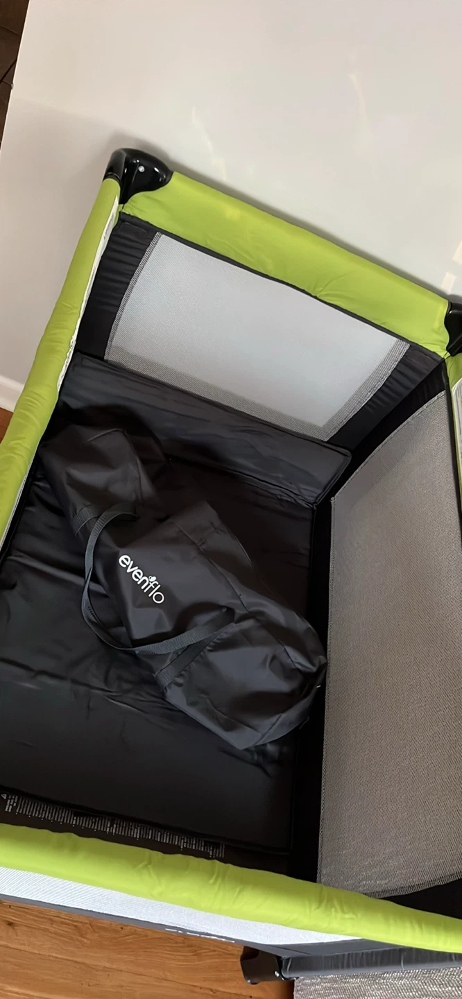 Evenflo Portable Baby Playard - Green & Black - photo 2