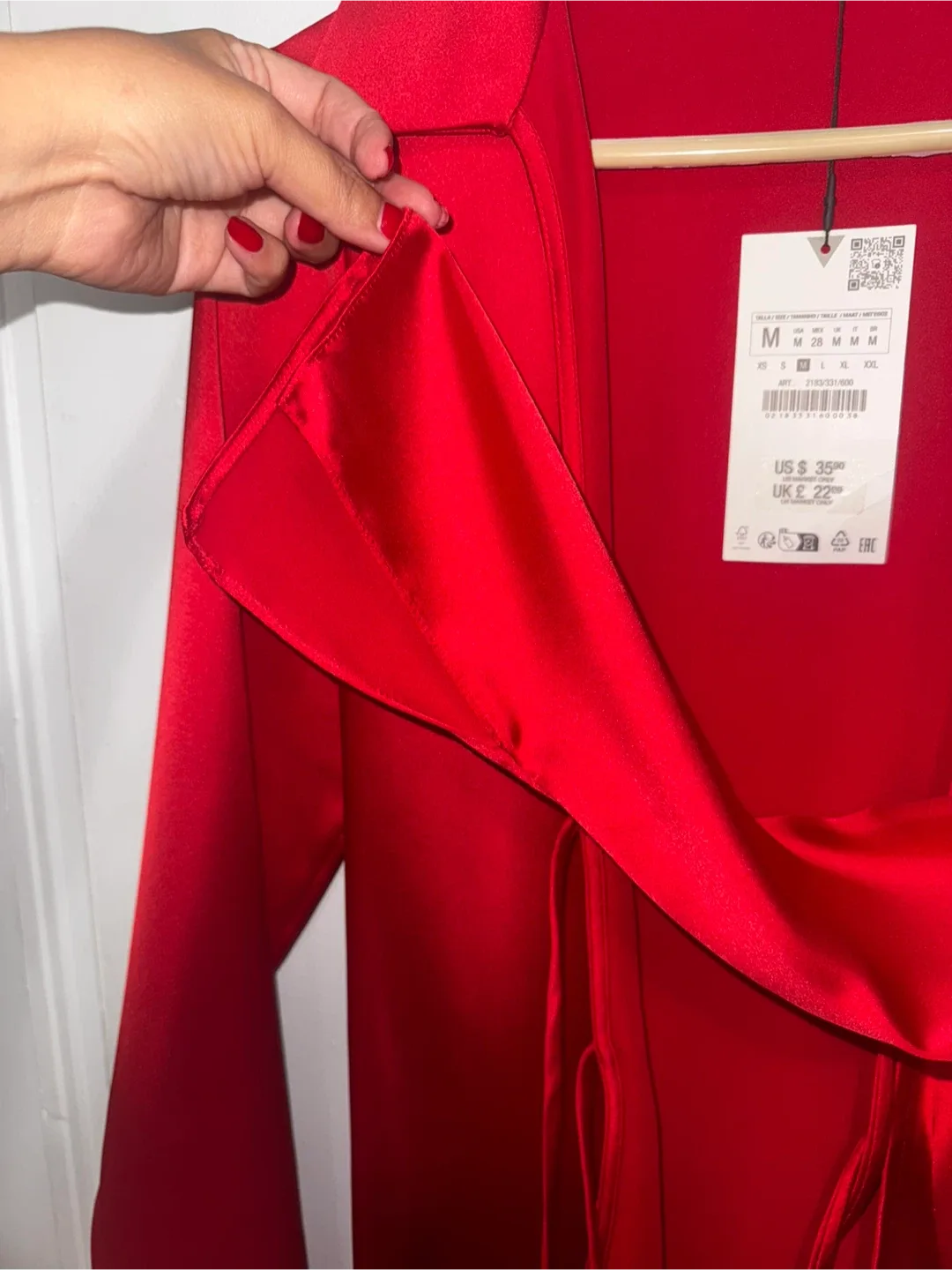 Zara Red Satin Shirt - Size M image indicator(3)