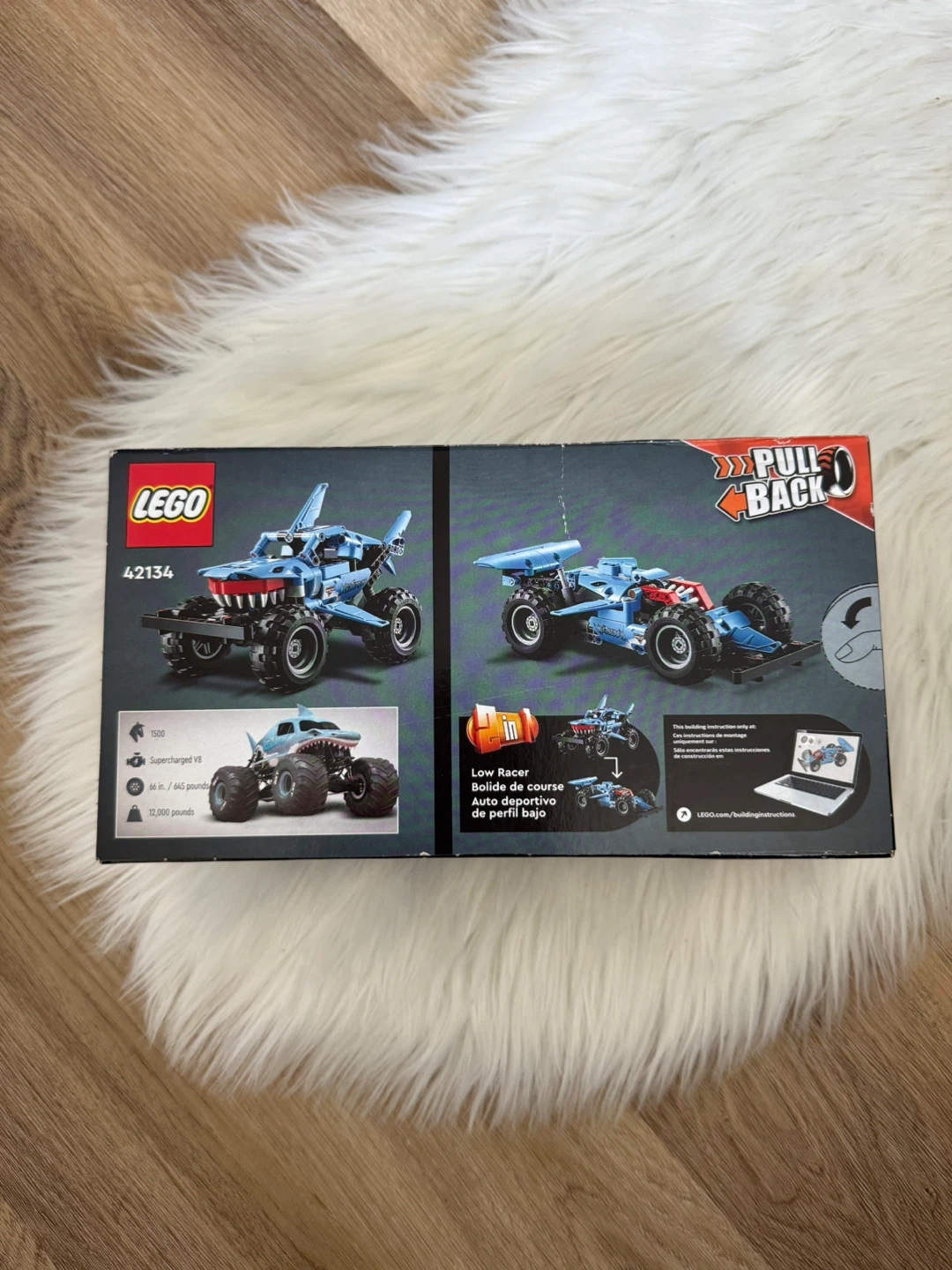 *BRAND NEW* LEGO Monster Jam Megalodon Pull-Back Racer Set - photo 3