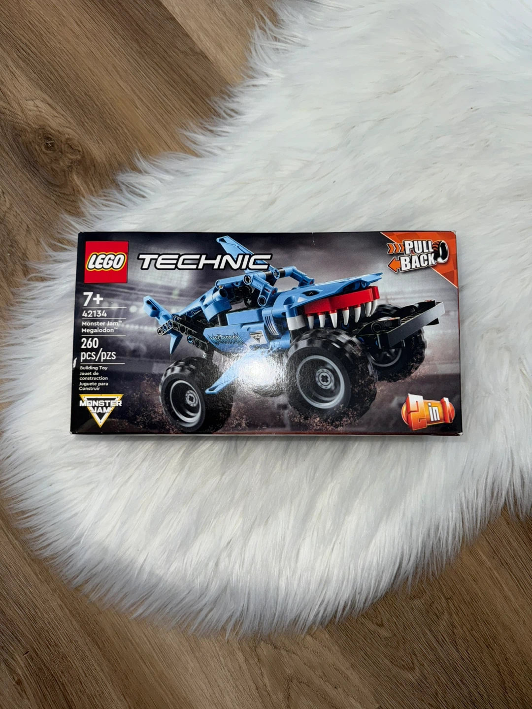 *BRAND NEW* LEGO Monster Jam Megalodon Pull-Back Racer Set