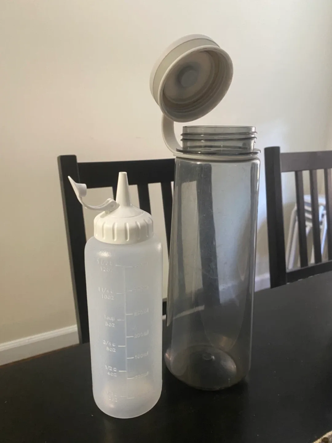 Squeeze Bottle+ 1L water bottle thumbnail
