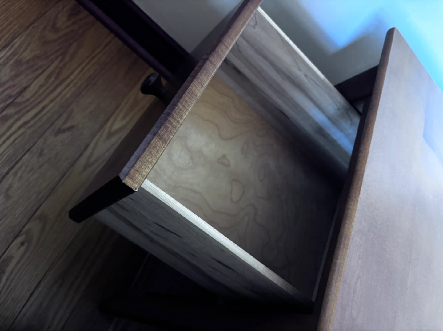 Solid Maple Queen Slat Bed with End Tables and Dresser, Like New - photo 5