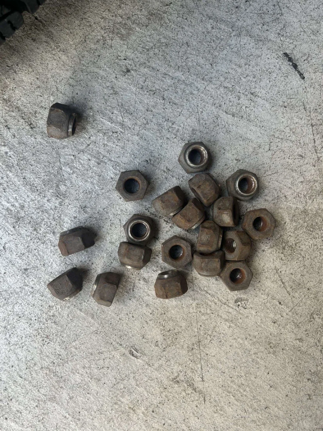 4 tire rims image indicator(7)