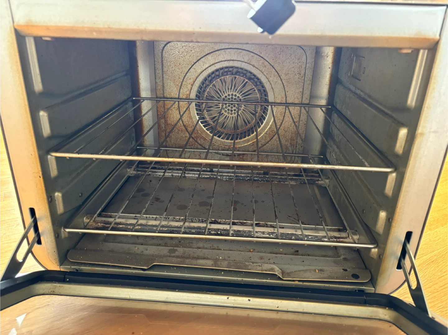 Ninja Foodi Smart XL Air Oven - Model DT201C LP3 - photo 4
