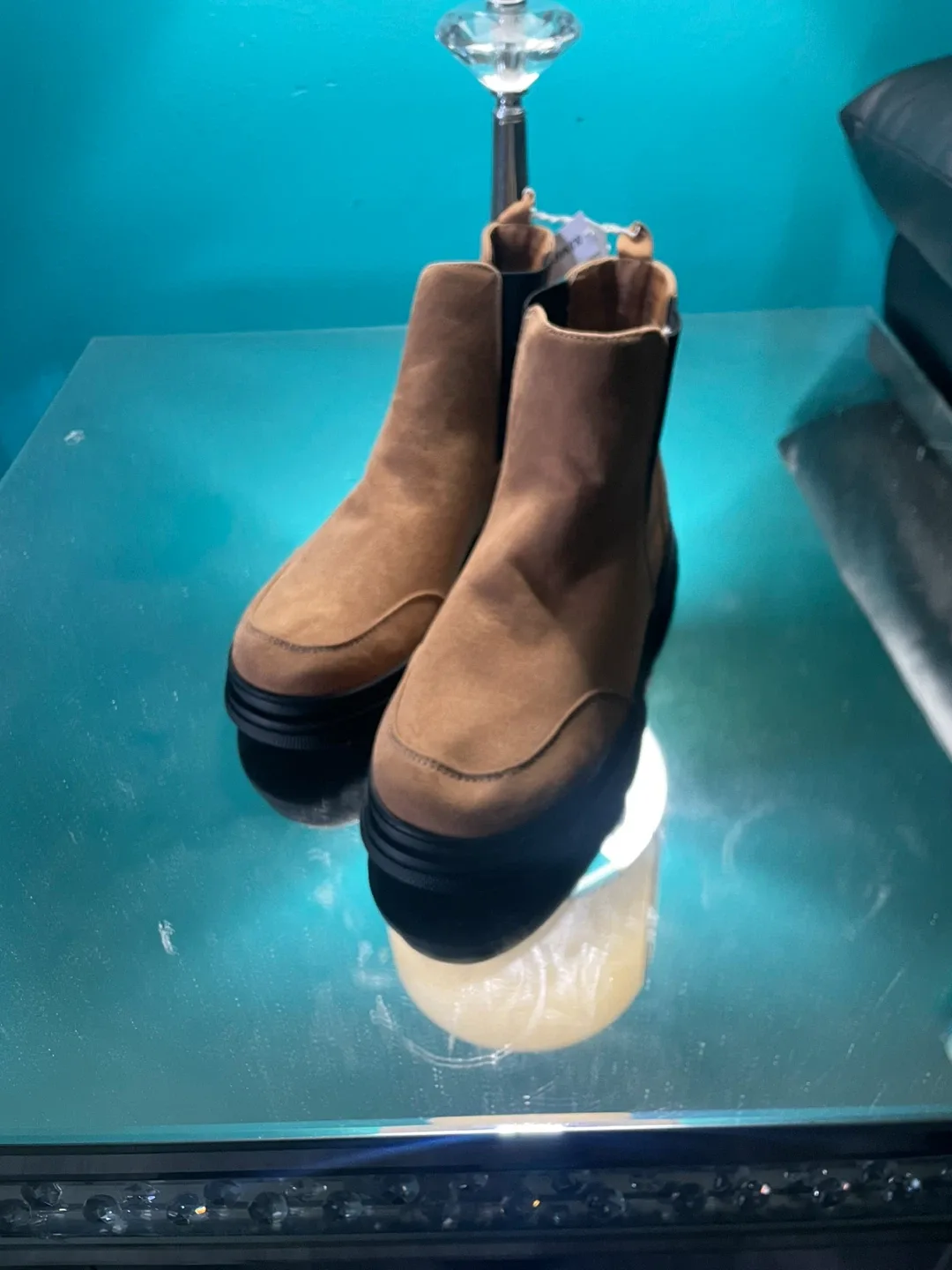 Brown Chelsea Boots thumbnail