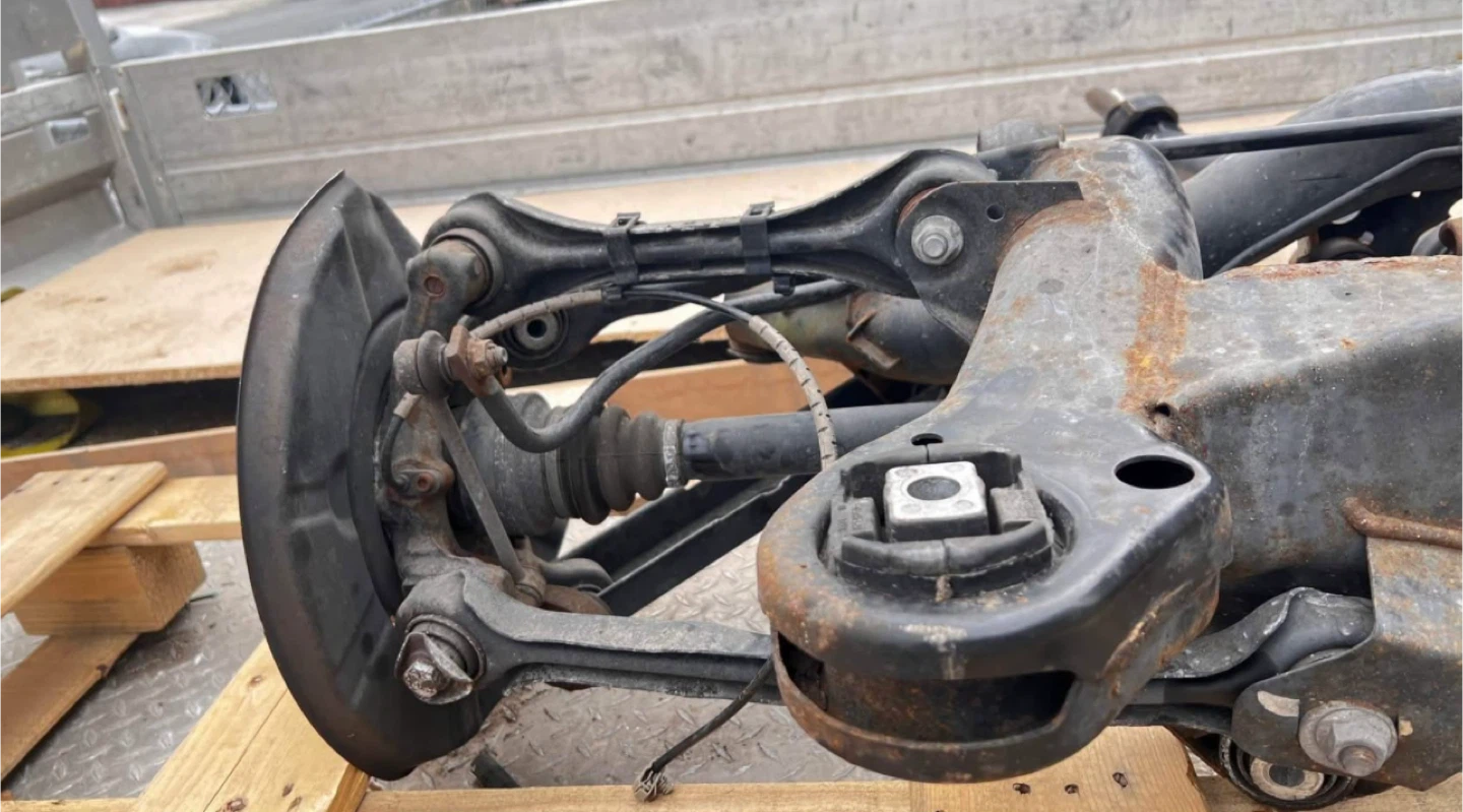 BMW Stock 335 rear end No LSD - photo 3