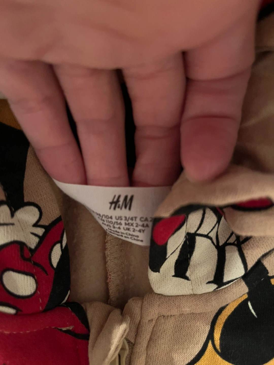 H&M Minnie Mouse Onesie - Size 3/4T - photo 2