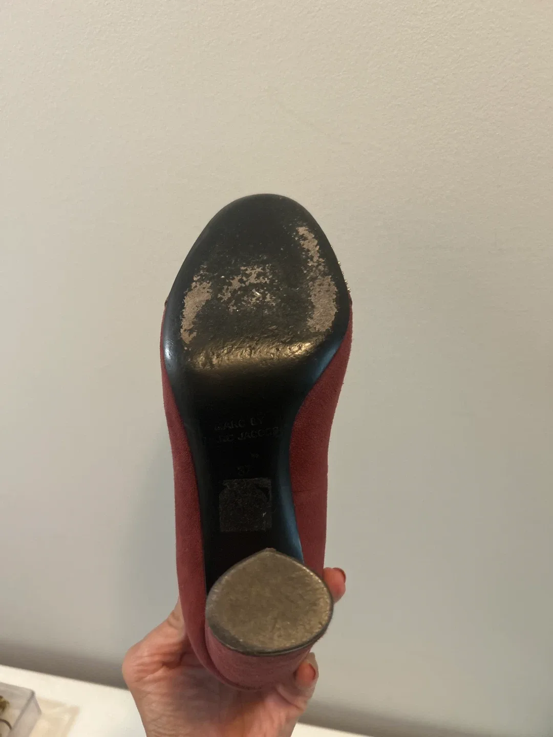 Marc by Marc Jacobs Burgundy Heels Size 6.5 image indicator(4)