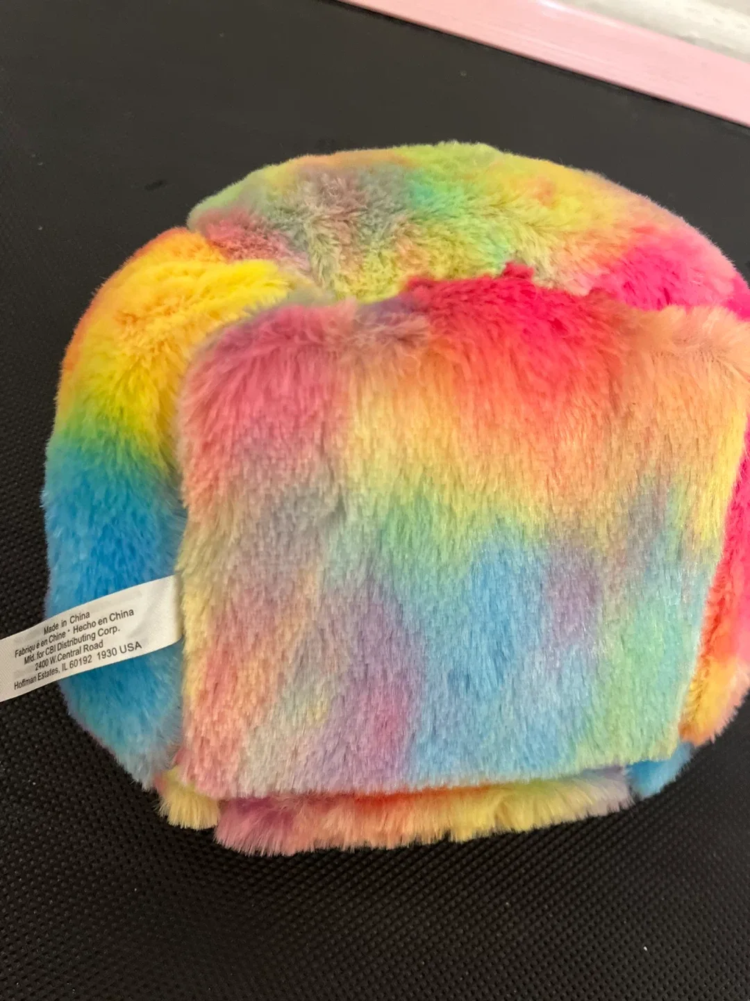 Rainbow Plush Phone Stand image indicator(3)