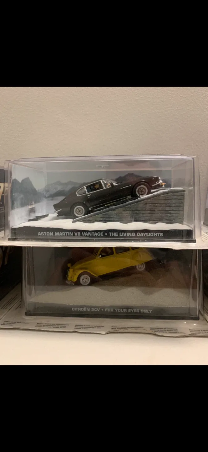 James Bond 007 Diecast Car Collection image indicator(6)