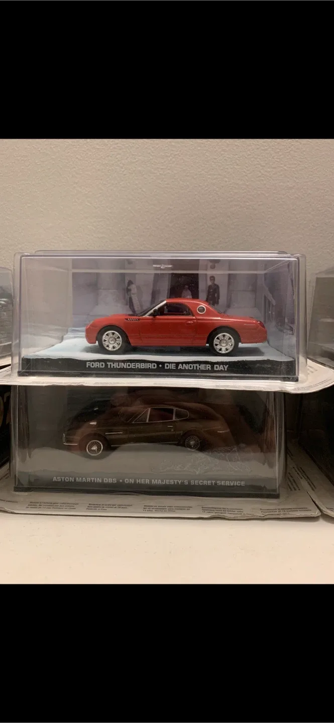 James Bond 007 Diecast Car Collection image indicator(7)