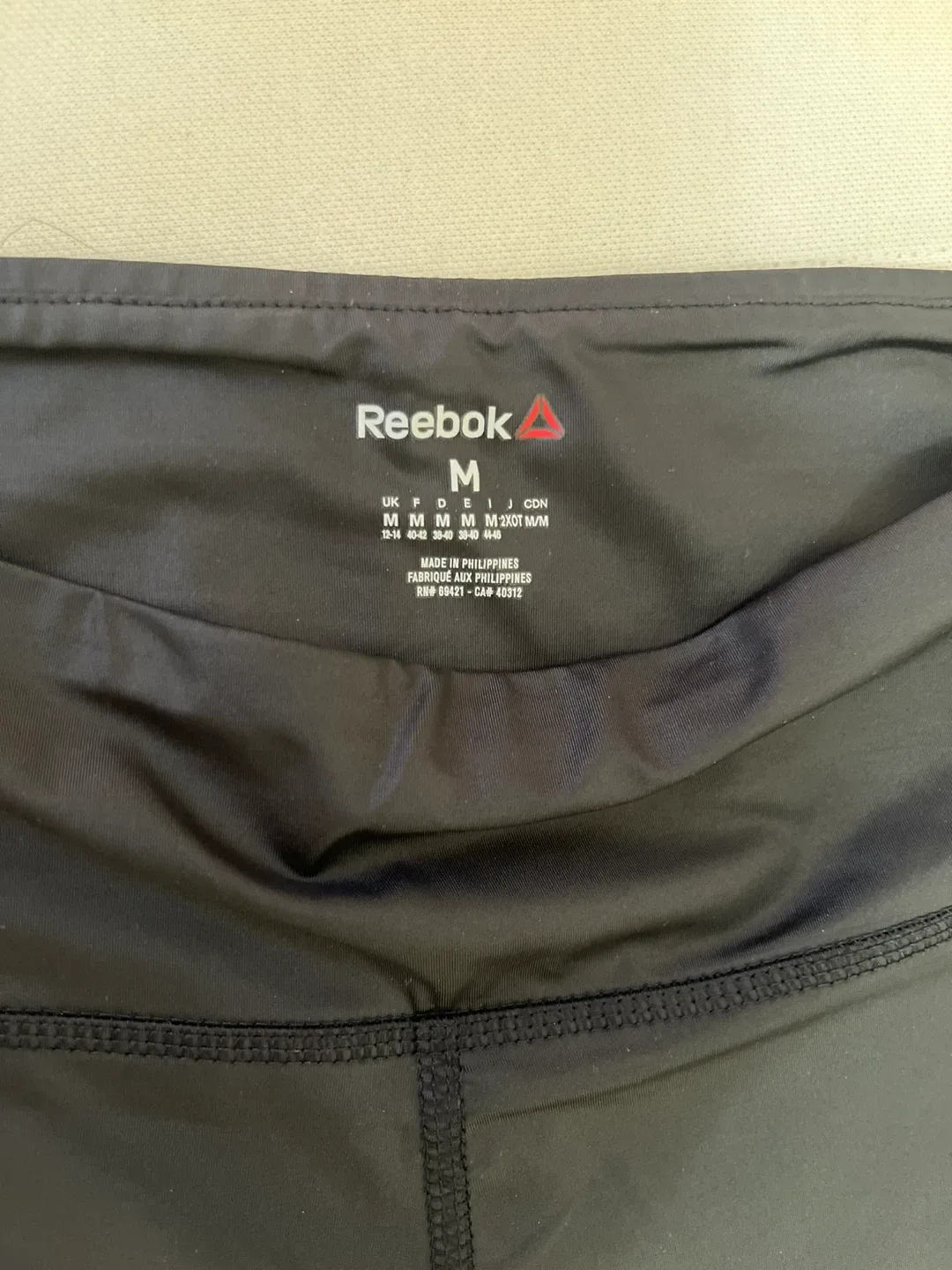Reebok Black Leggings - Size M image indicator(2)