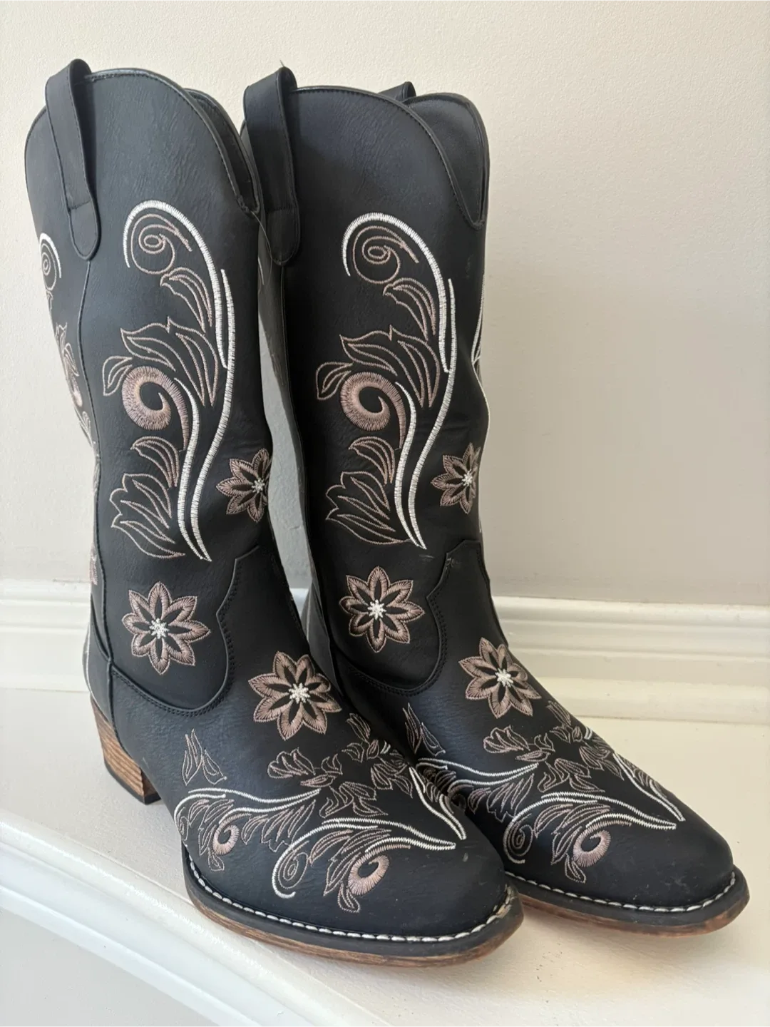 Black Embroidered Cowboy Boots  - Size 8 (New) image indicator(6)