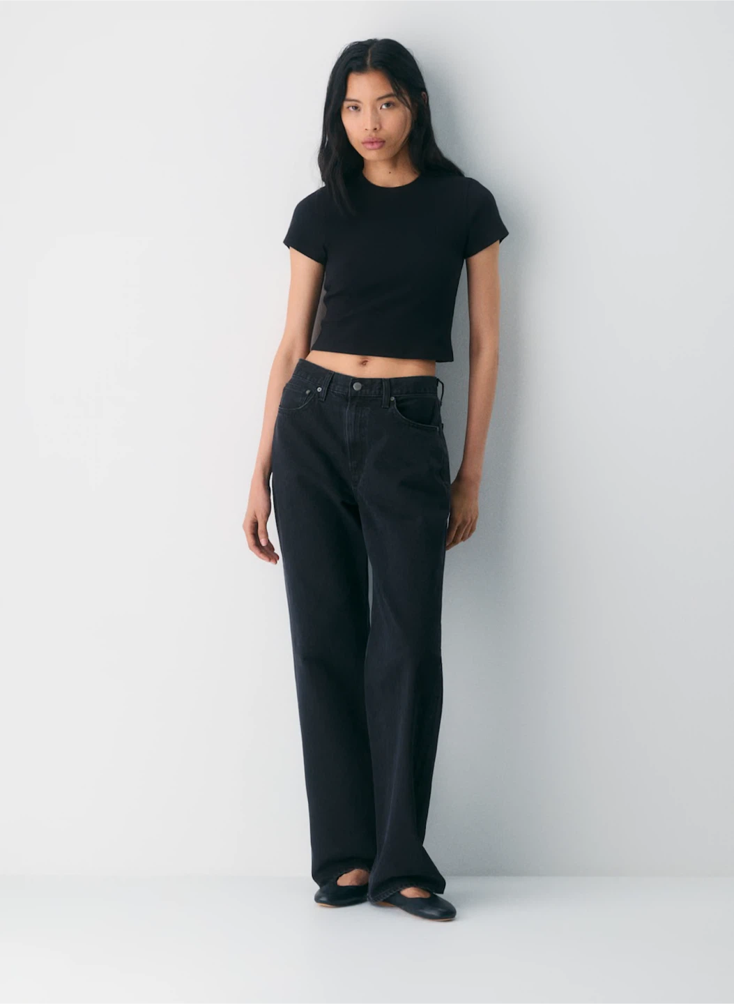 TNA Black Ribbed Cropped T-Shirt - Size S