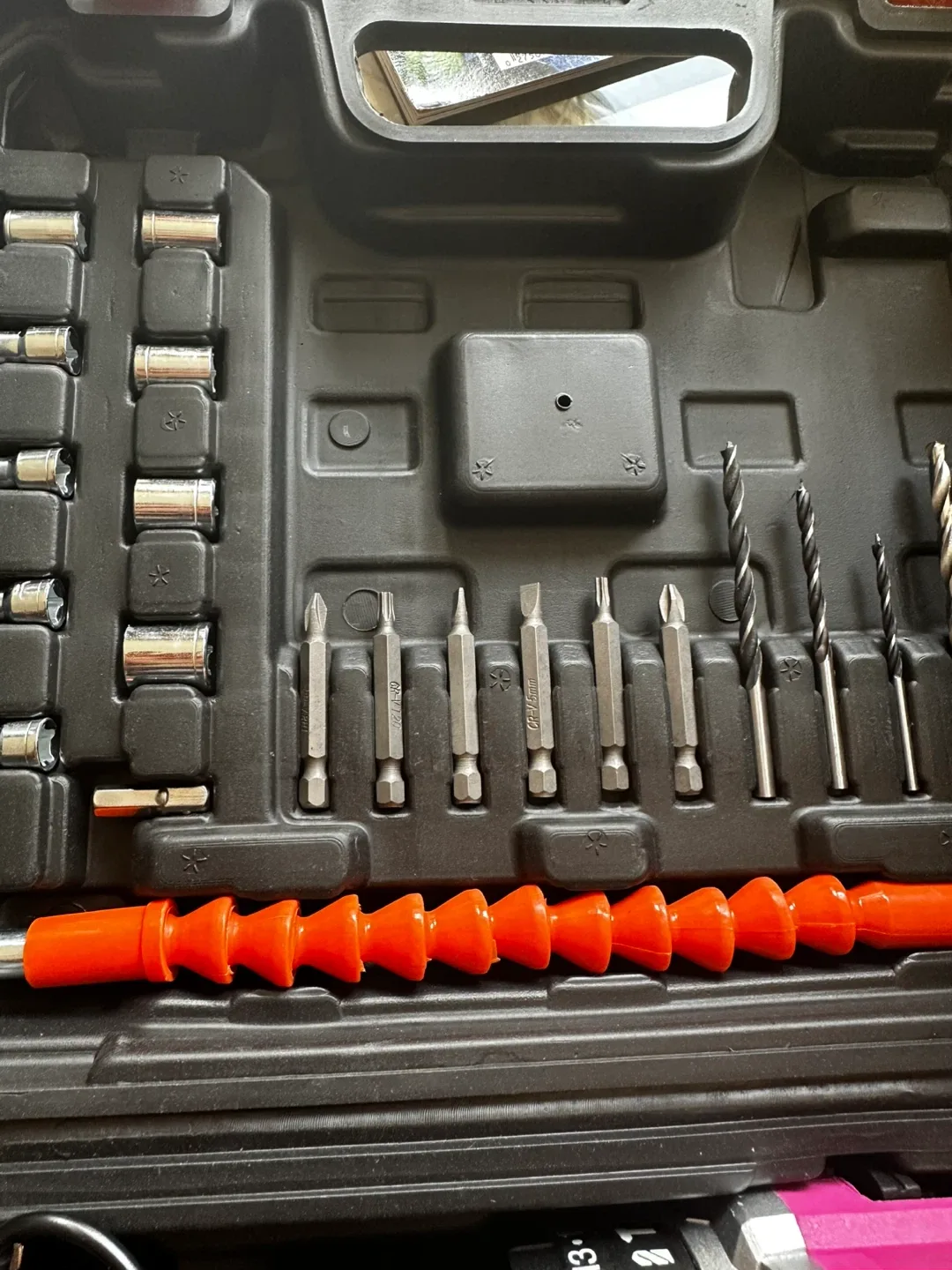 VOJTCVLY Pink Cordless Drill Set image indicator(3)