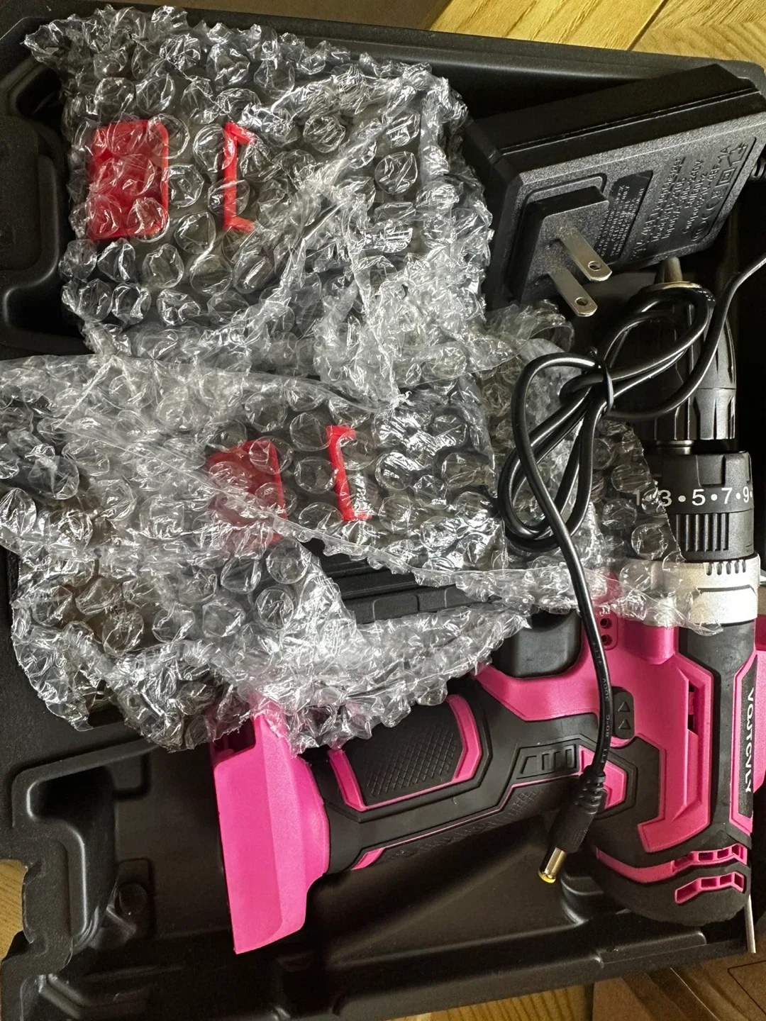 VOJTCVLY Pink Cordless Drill Set image indicator(2)