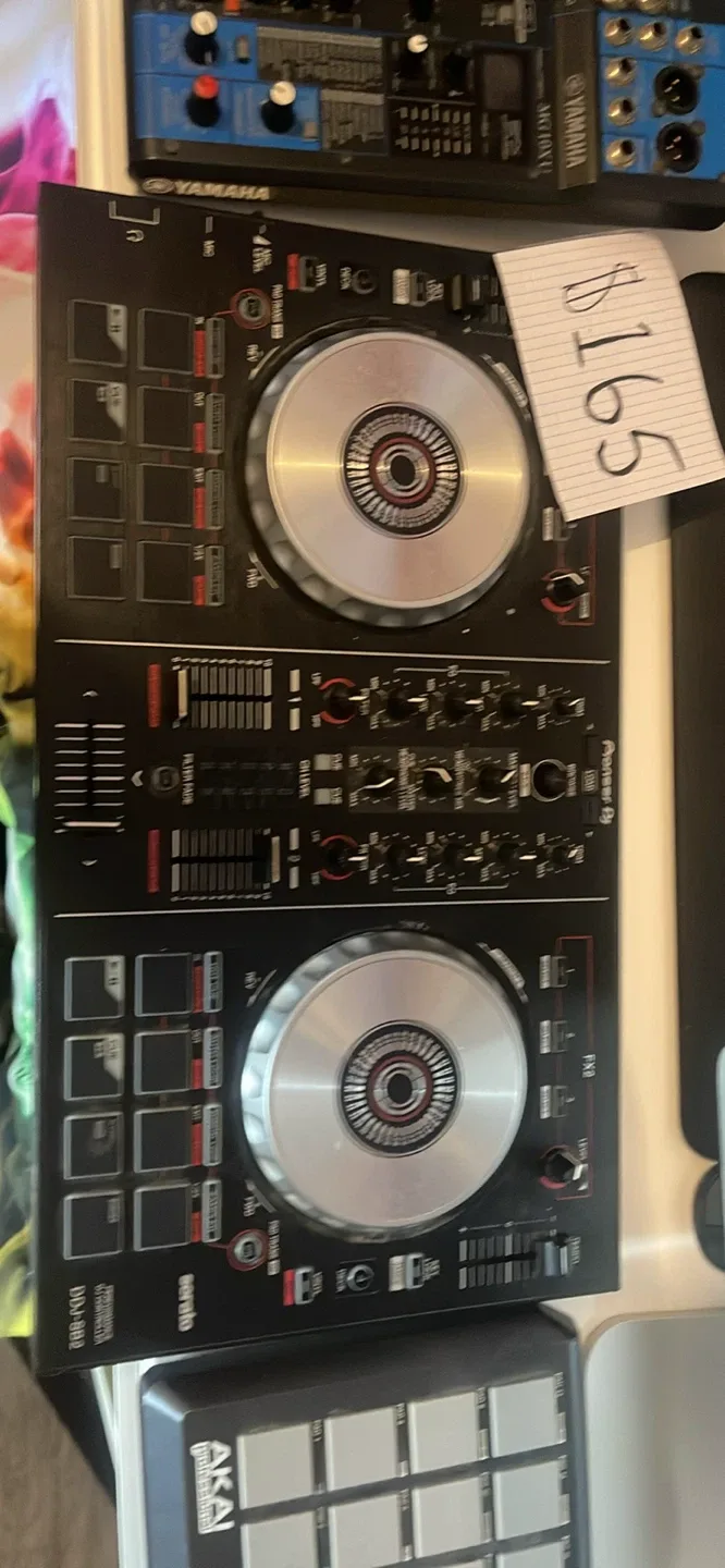 Pioneer DDJ SB2 2-Channel Serato DJ Mixer thumbnail