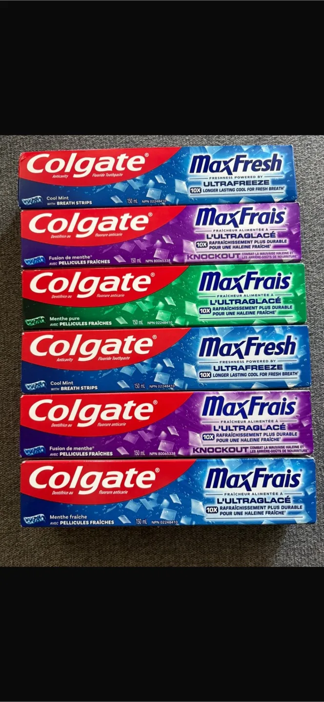 Colgate Optic White & Max Fresh Toothpaste thumbnail