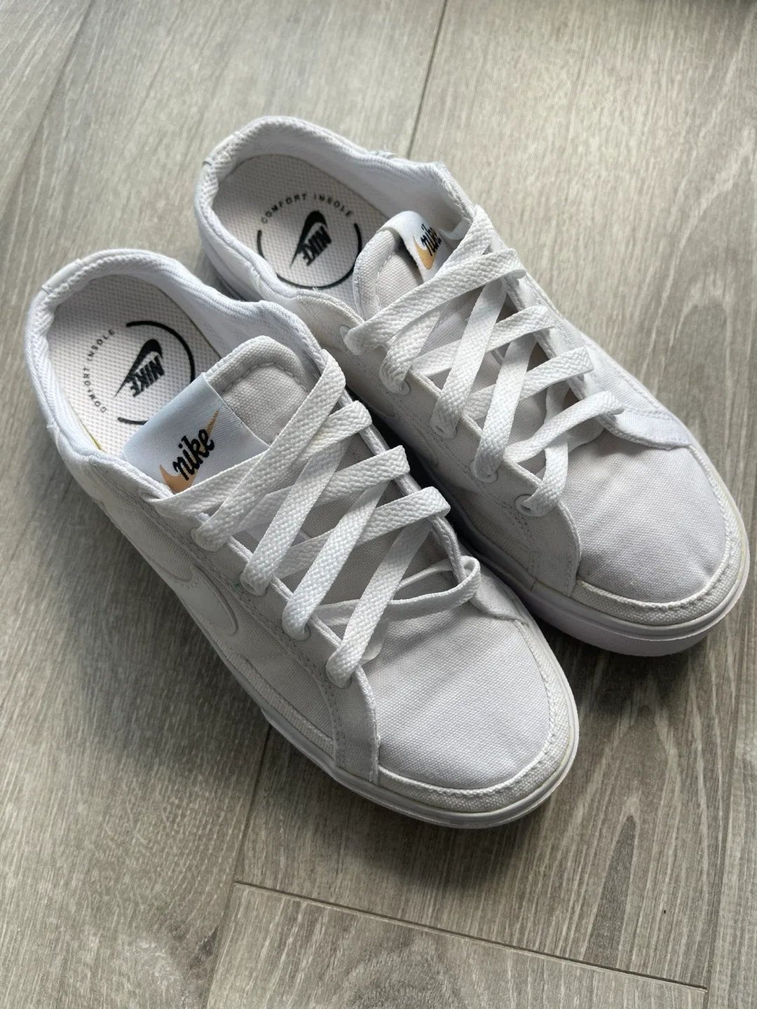 Nike women Court Legacy Lift Mule White w us 6.5, 23.5cm image indicator(3)