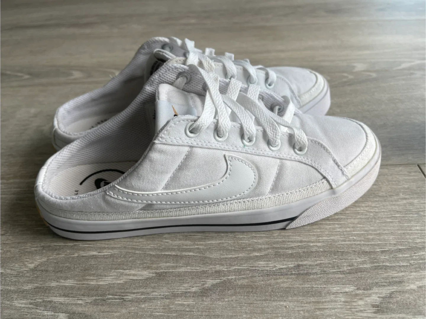 Nike women Court Legacy Lift Mule White w us 6.5, 23.5cm image indicator(4)