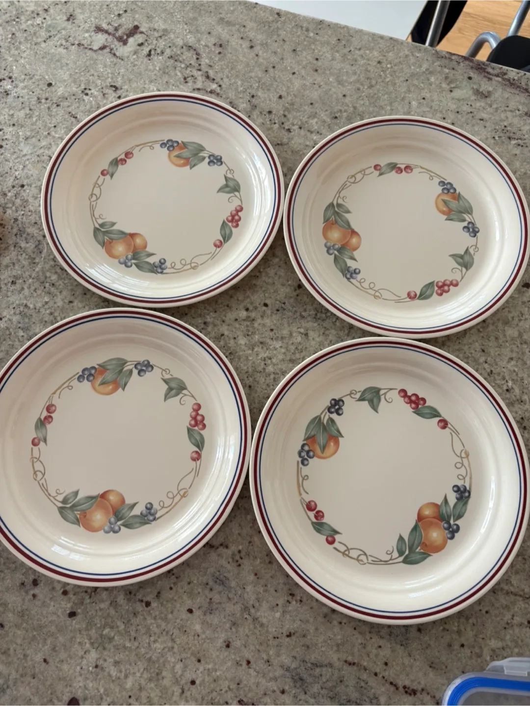 Corelle Salads Plates (Set of 4) thumbnail